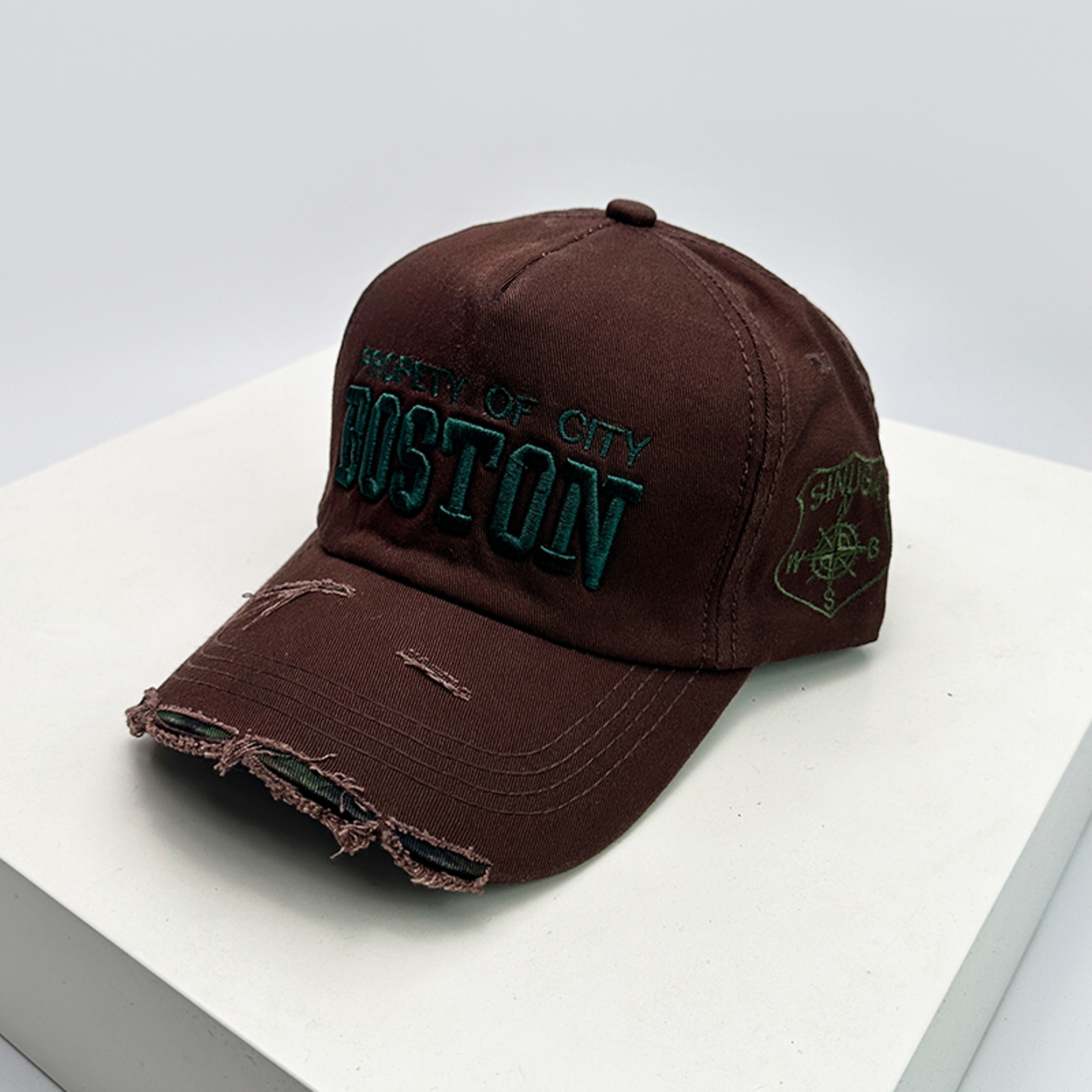New Unisex Letter Embroidery Baseball Hats, Breathable Personal Sunshade Peaked Caps, Versatile Fashion Retro Style – view 11