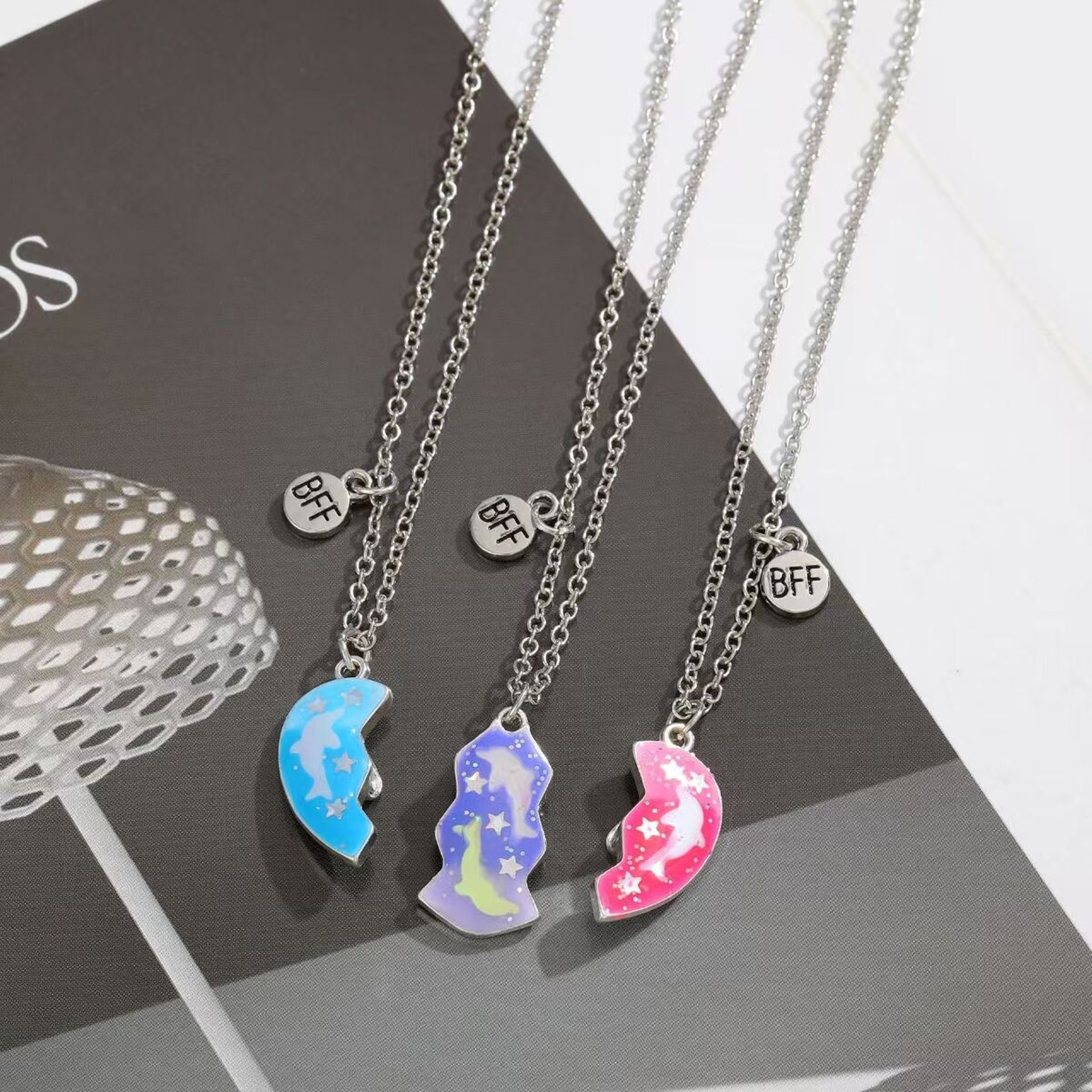 Stitching Heart Magnetic Best Friends Pendant Necklace Colorful Sequins Jewelry Gift For Men Couple 0