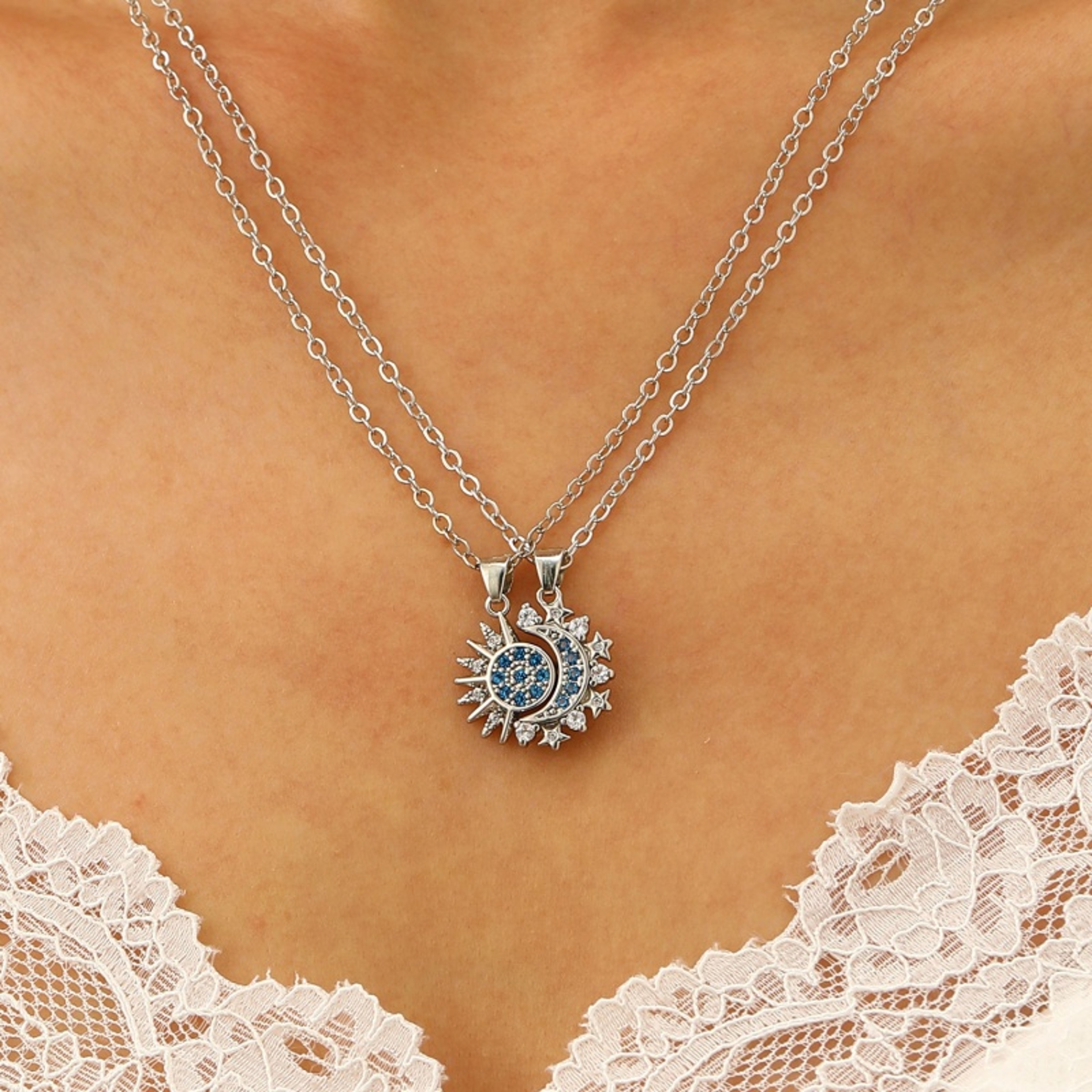 Magnetic Couple Matching Necklace Set Sun Moon Heart Shape Magnet Pendant Fashion Lover Gift Jewelr 4