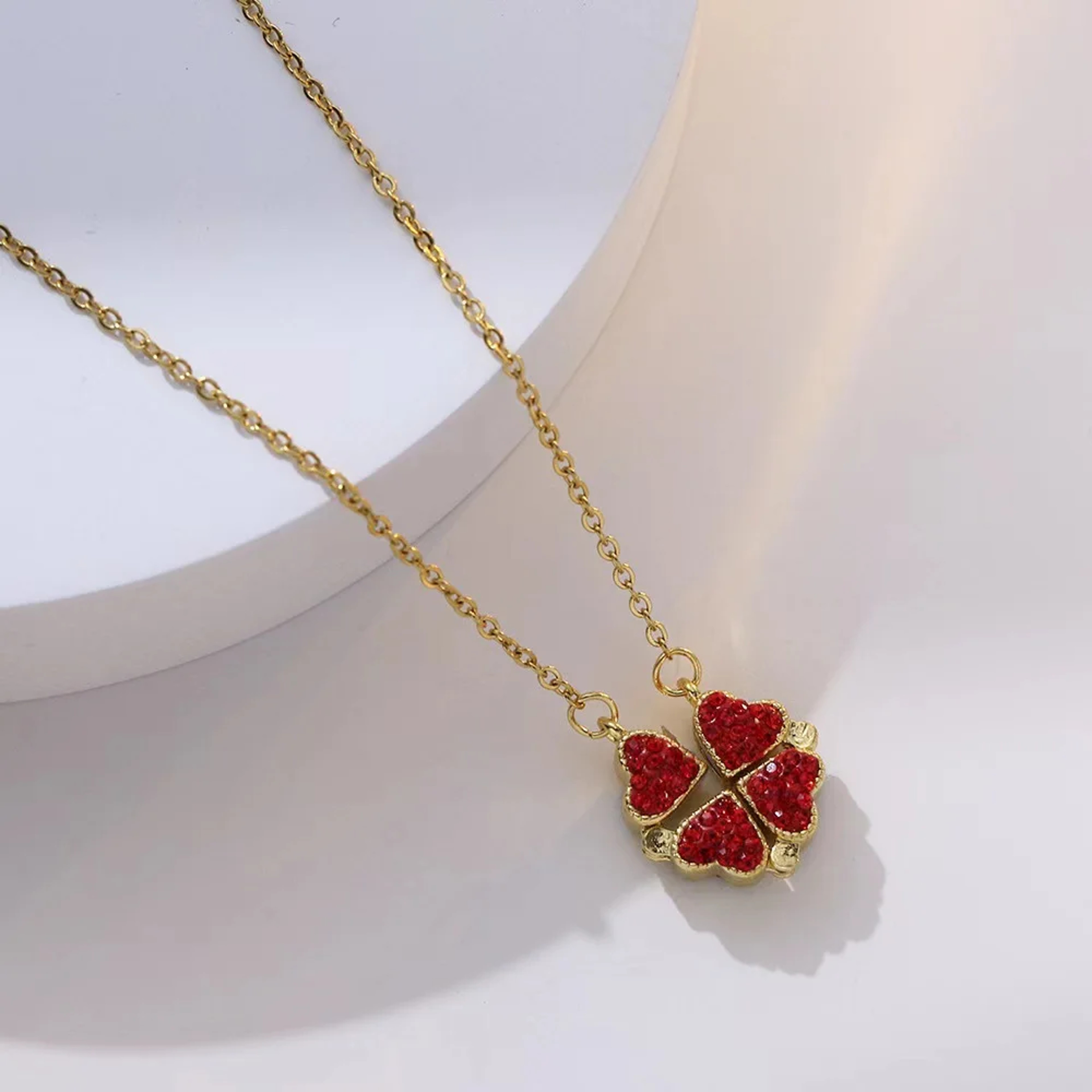 Ladies Clover Heart Shaped Clover Choker Red Black Double Side Love Magnetic Pendant Necklace Lucky 0
