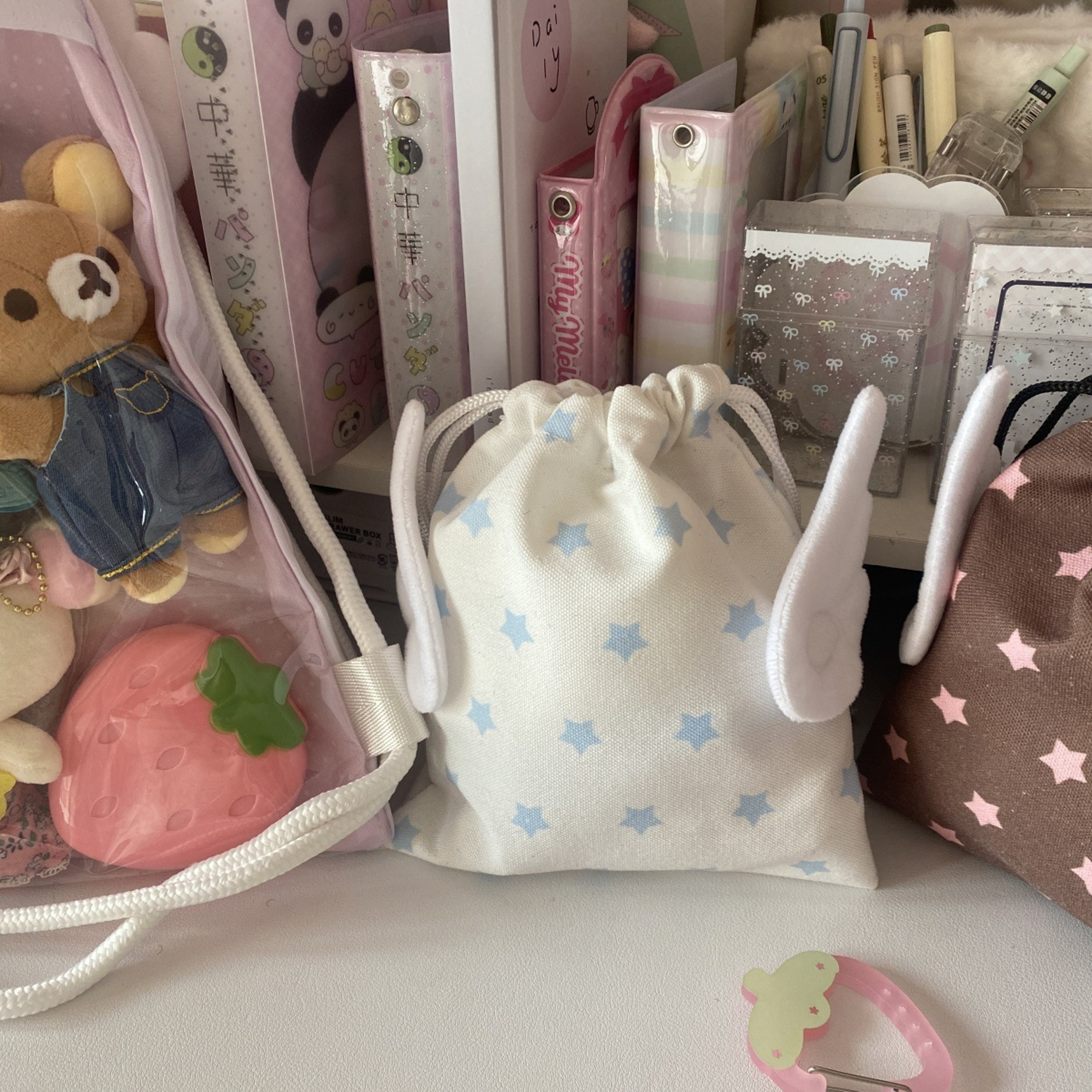 Canvas Cosmetics Bag with Star Pattern Dustproof Storage Rope Drawstring Fashionable Portable Pocket – view 6