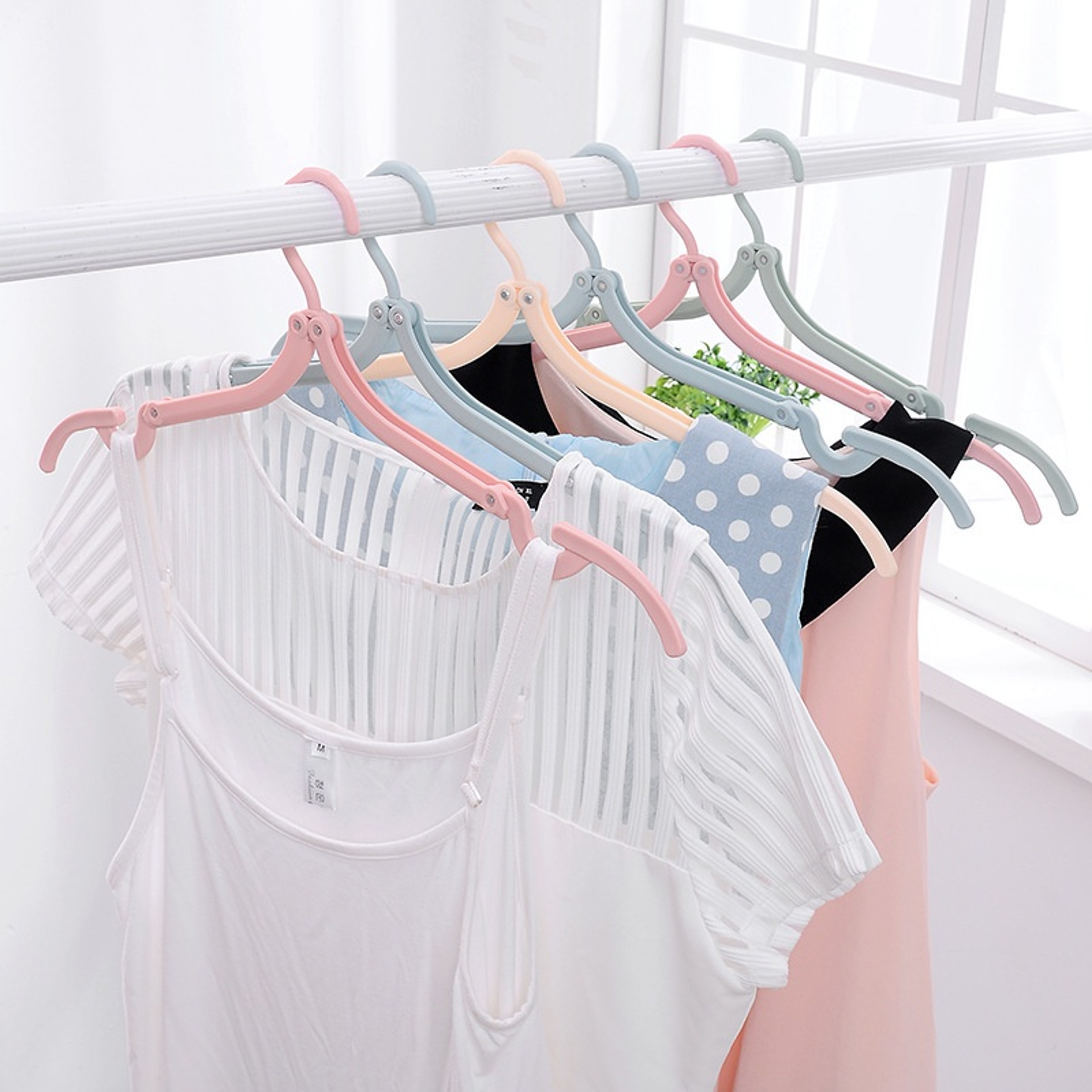 Portable Foldable Clothes Hanger Travel Rack Multifunctional Hanging Storage For Home Business Trip 1
