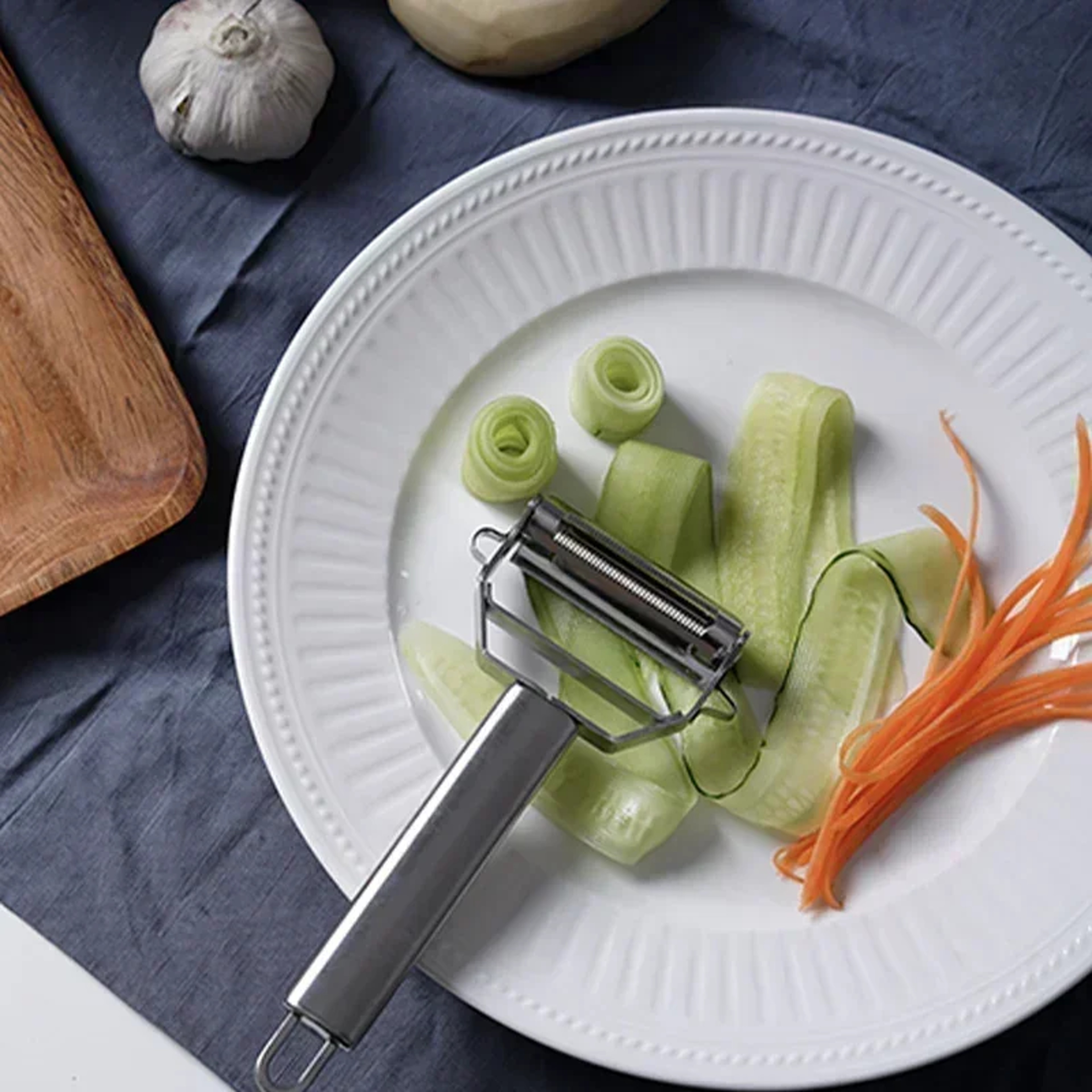 High Quality Stainless Steel Potato Cucumber Carrot Grater Multifunctional Vegetable Slicer Peeler 3
