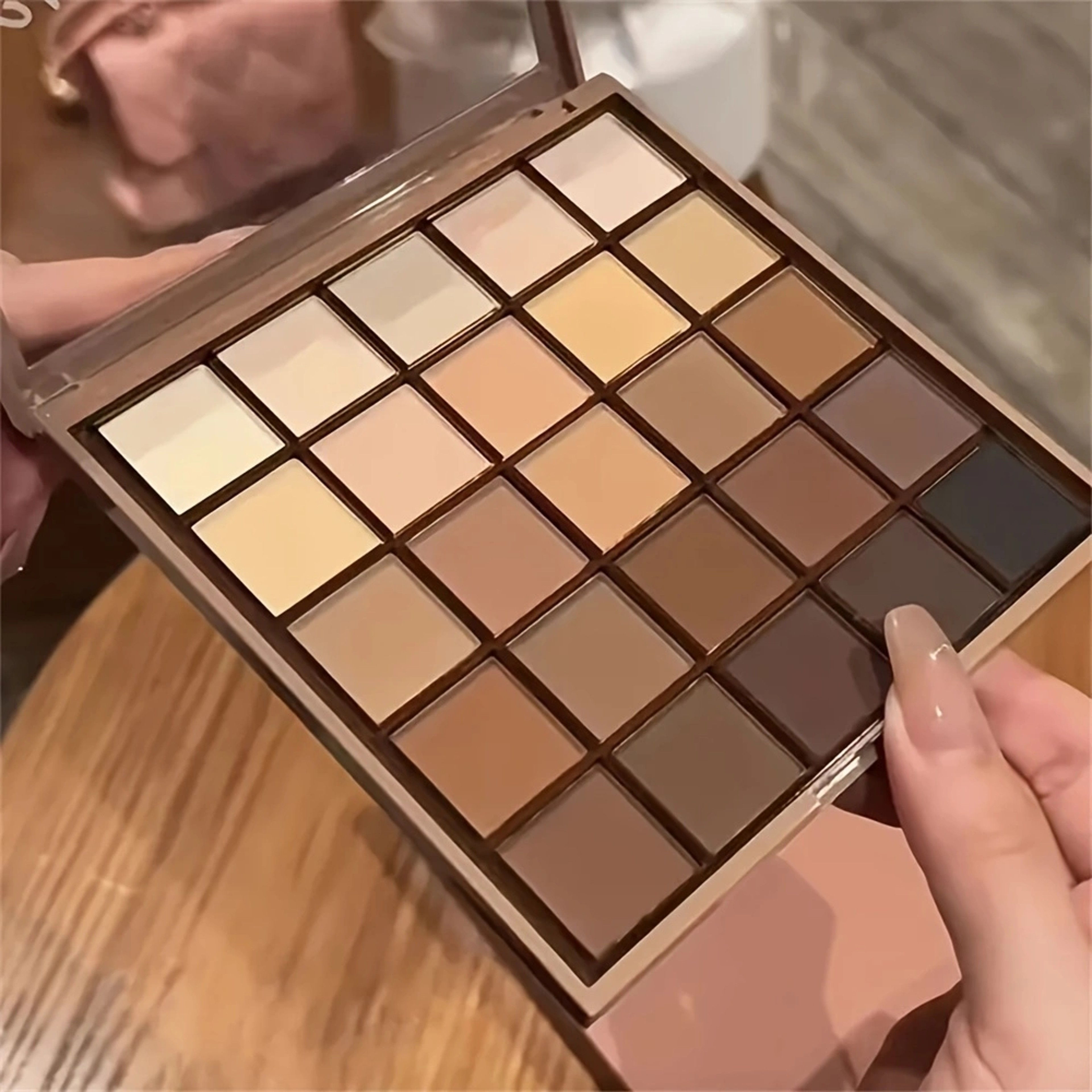 Neutral Gray And Brown Color Eyeshadow Palette Coffee Chocolate Shades Create Natural Makeup Look 0