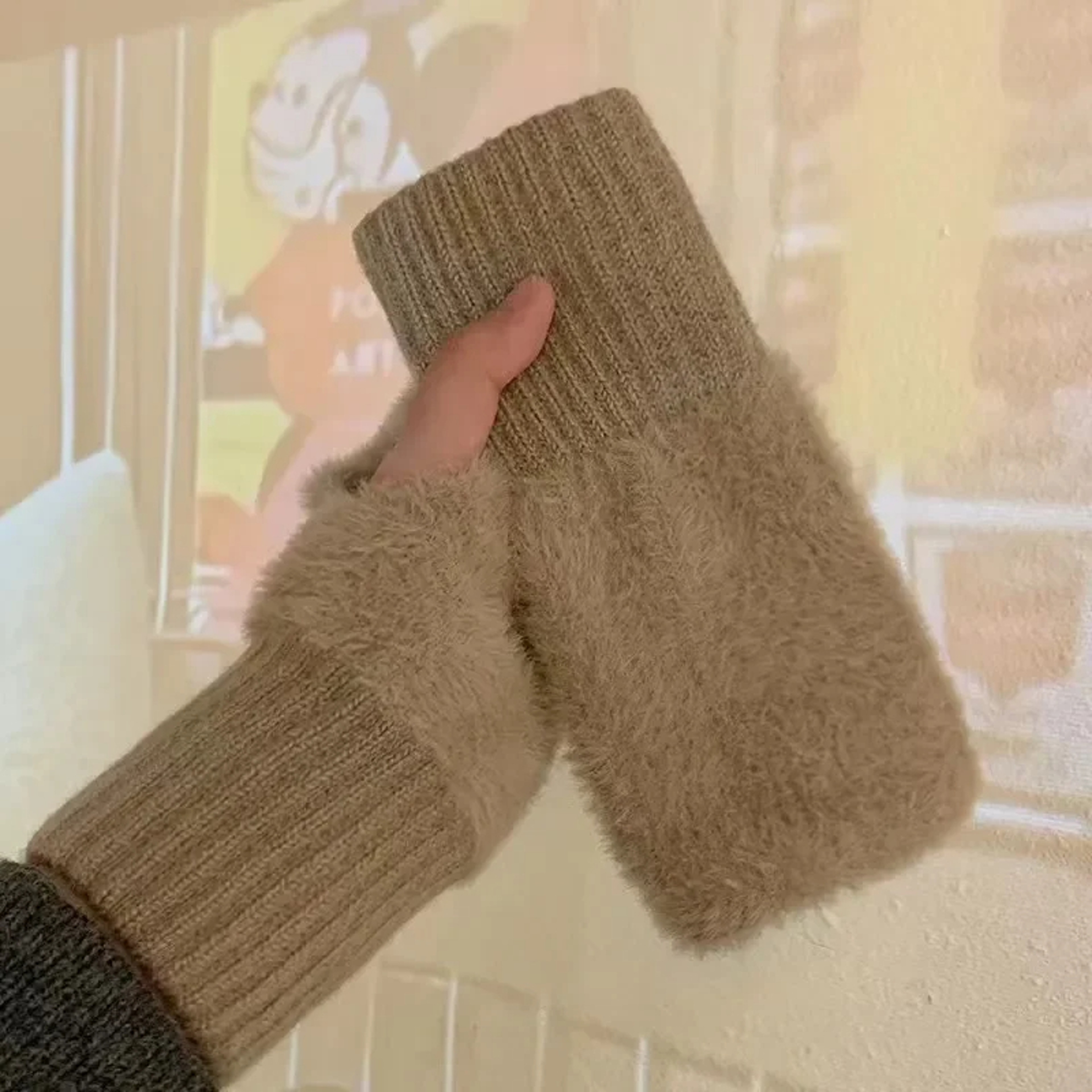 New Mink Fleece Half Finger Gloves For Womens Soft Winter Warmth Luxury Solid Color Plush Knitted G