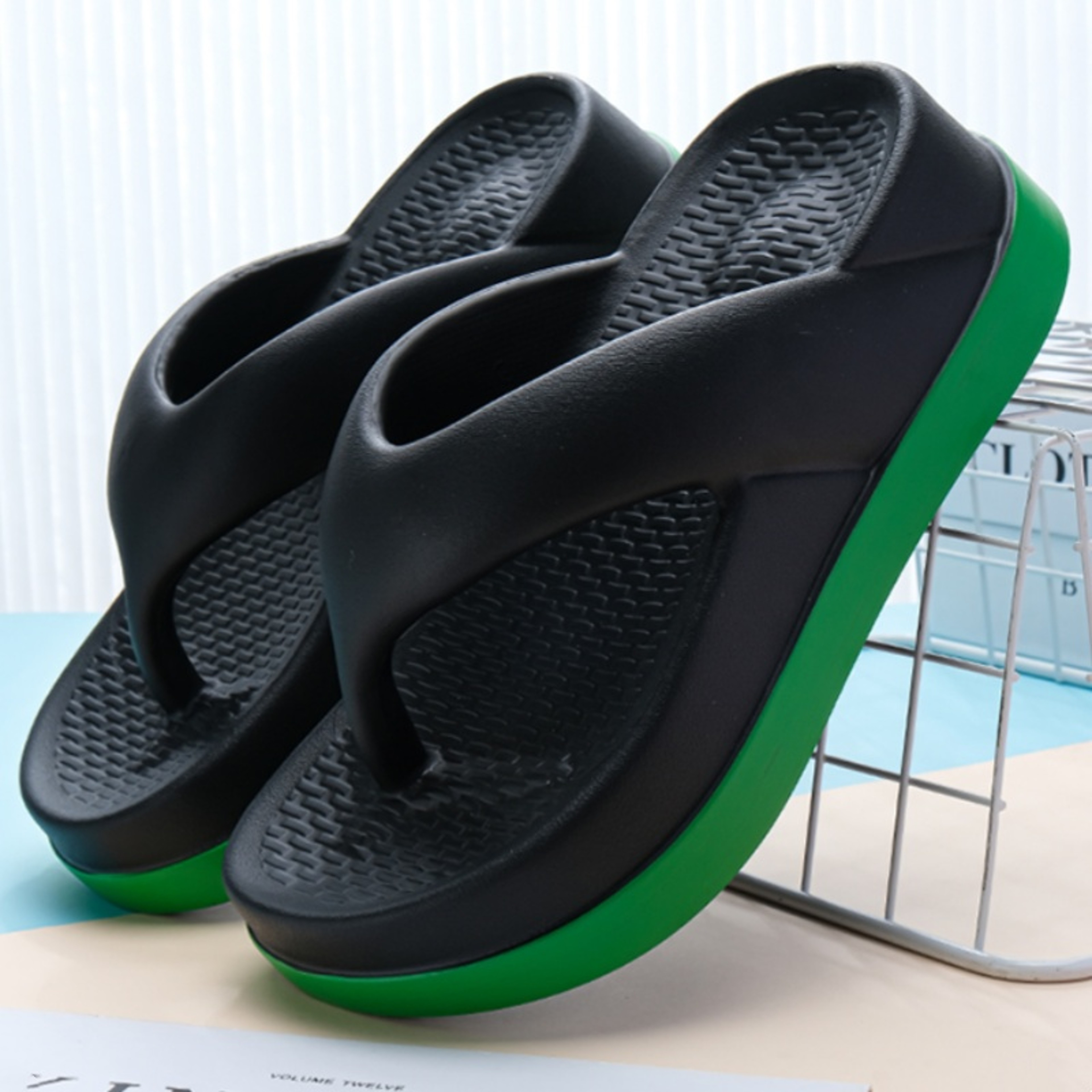 Women Flip Flops, Popular Design Casual Platform Sandals, Non-Slip Outdoor Slippers with High Elastic Support – view 4