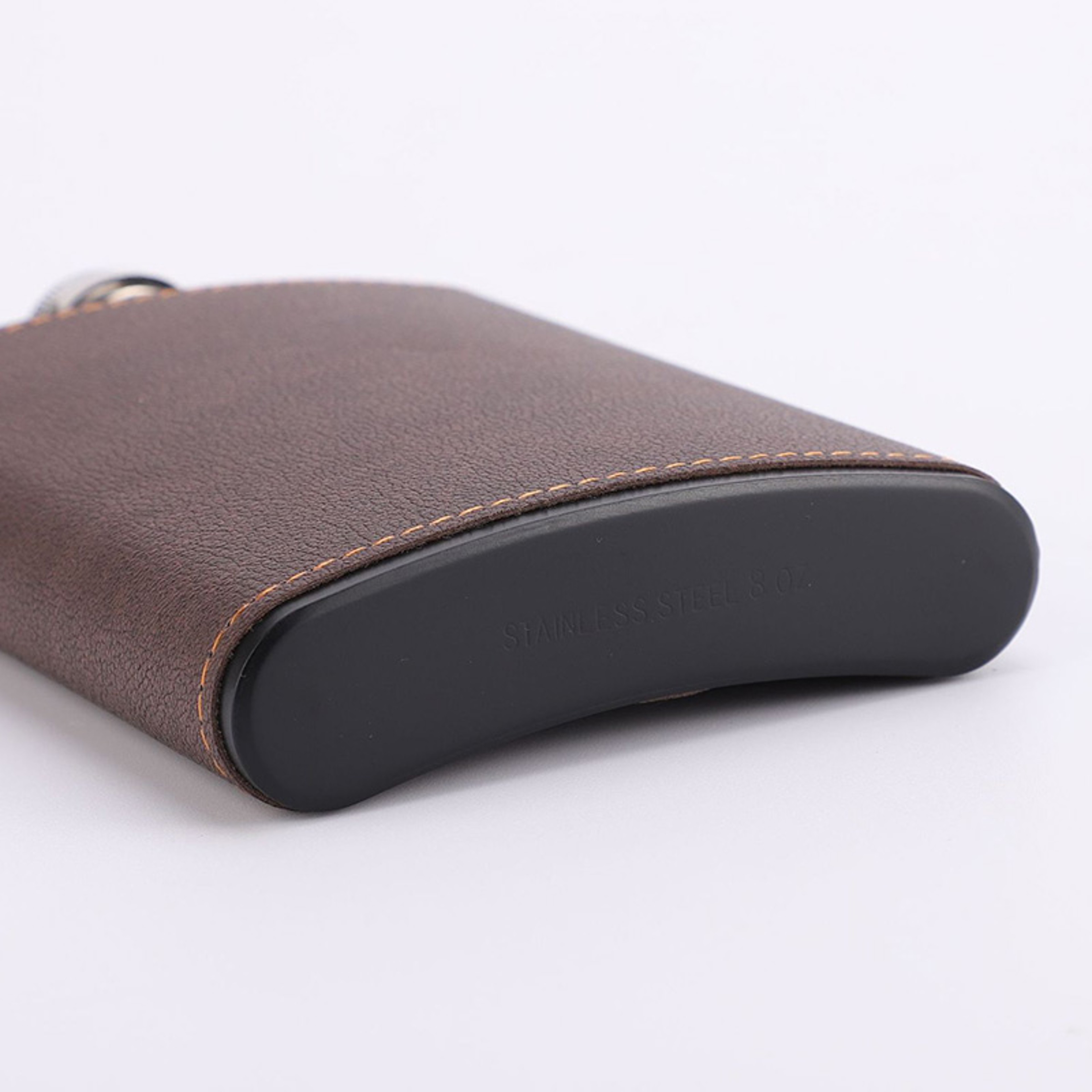 Portable Hip Flask with Brown Leather Cover Stainless Steel Flask for Alcohol & Whiskey Ideal Man Gift – view 4