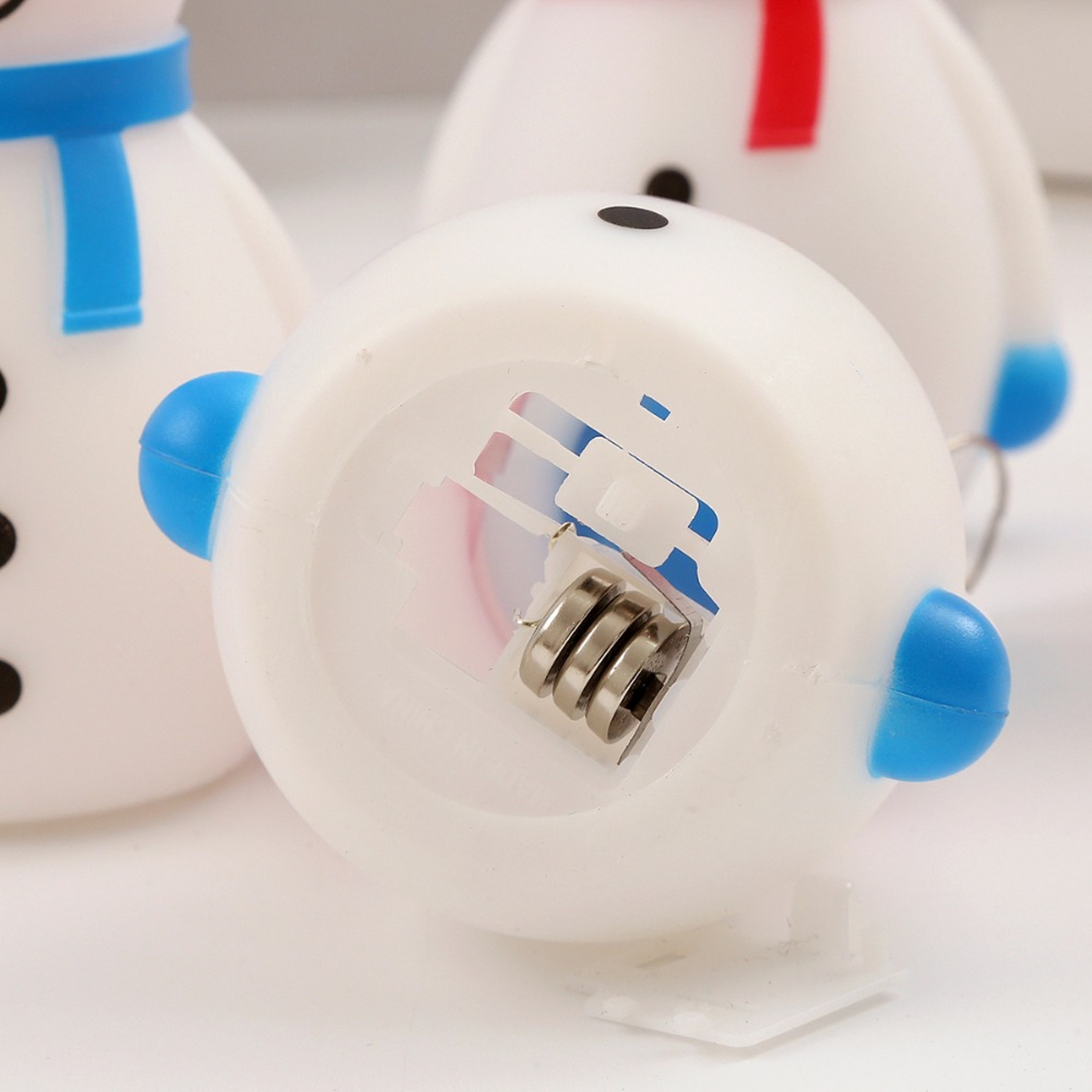 Christmas Tree Decoration Pendant, Cute Glowing Snowman Ornaments, New Year Carnival Party Gifts – view 2