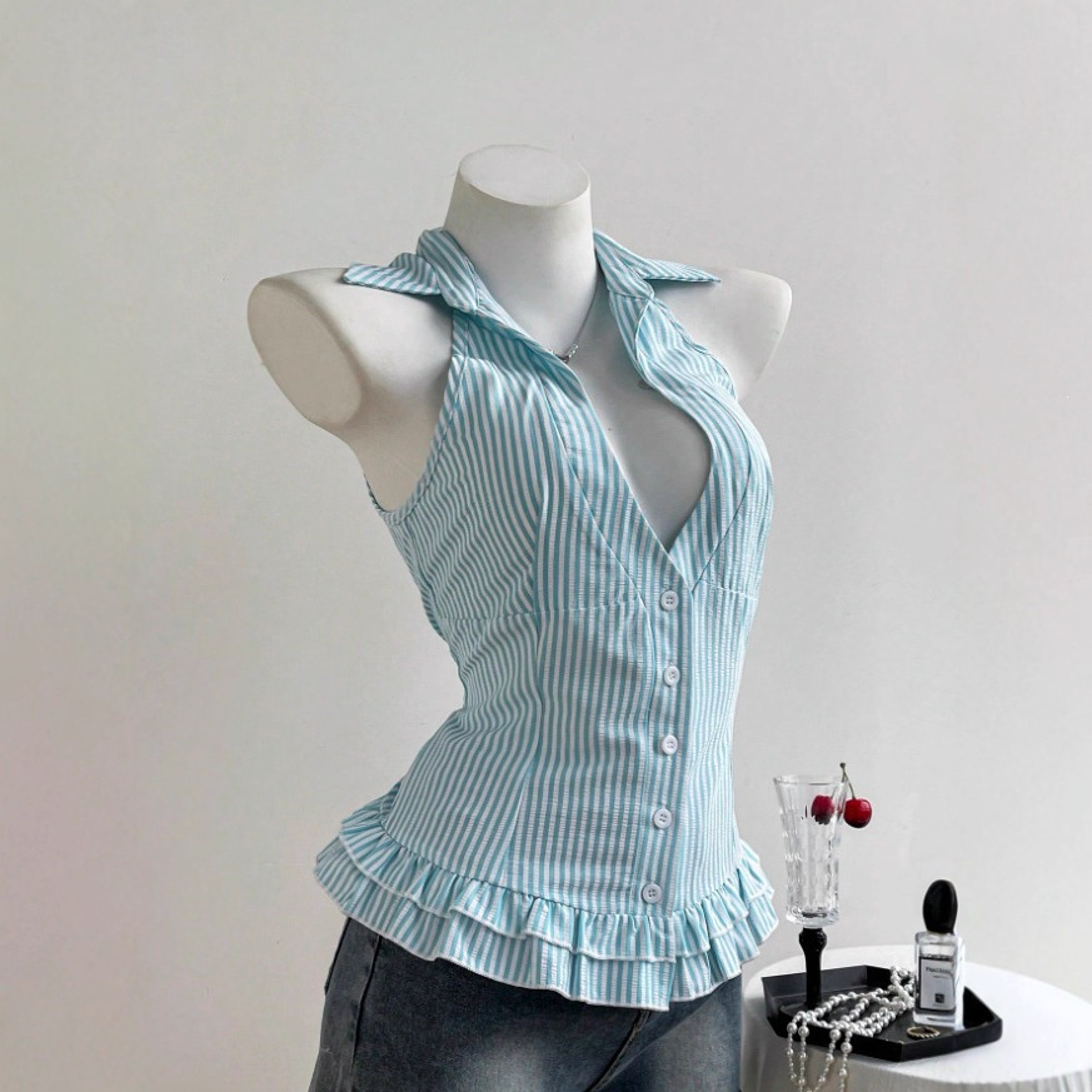 French Chic Striped Tank Top Off Shoulder V Neck Waist Cinching Summer Top – view 6