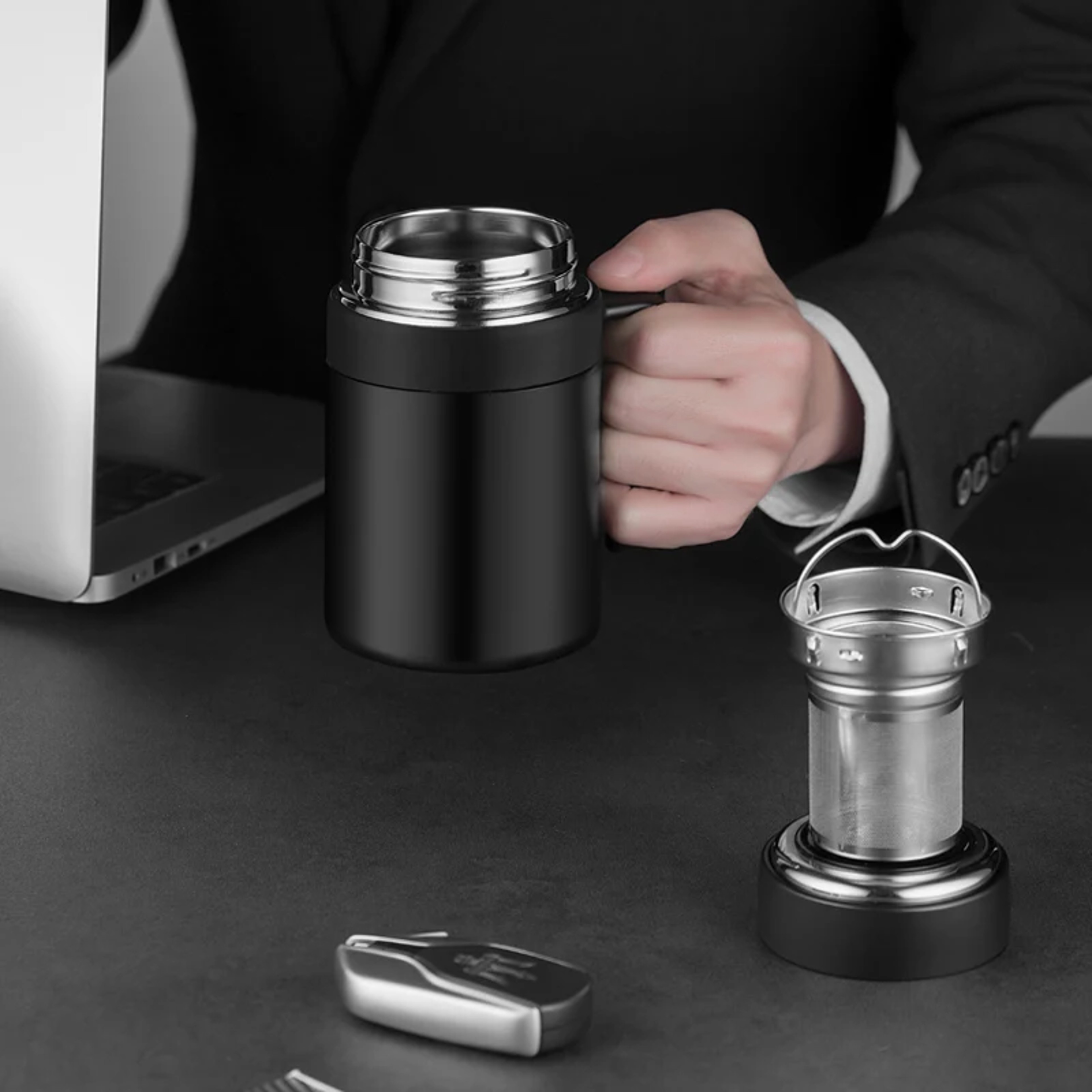 Premium Stainless Steel Digital Display Thermos Cup With Tea Infuser Portable Vacuum Flask Handgrip 0