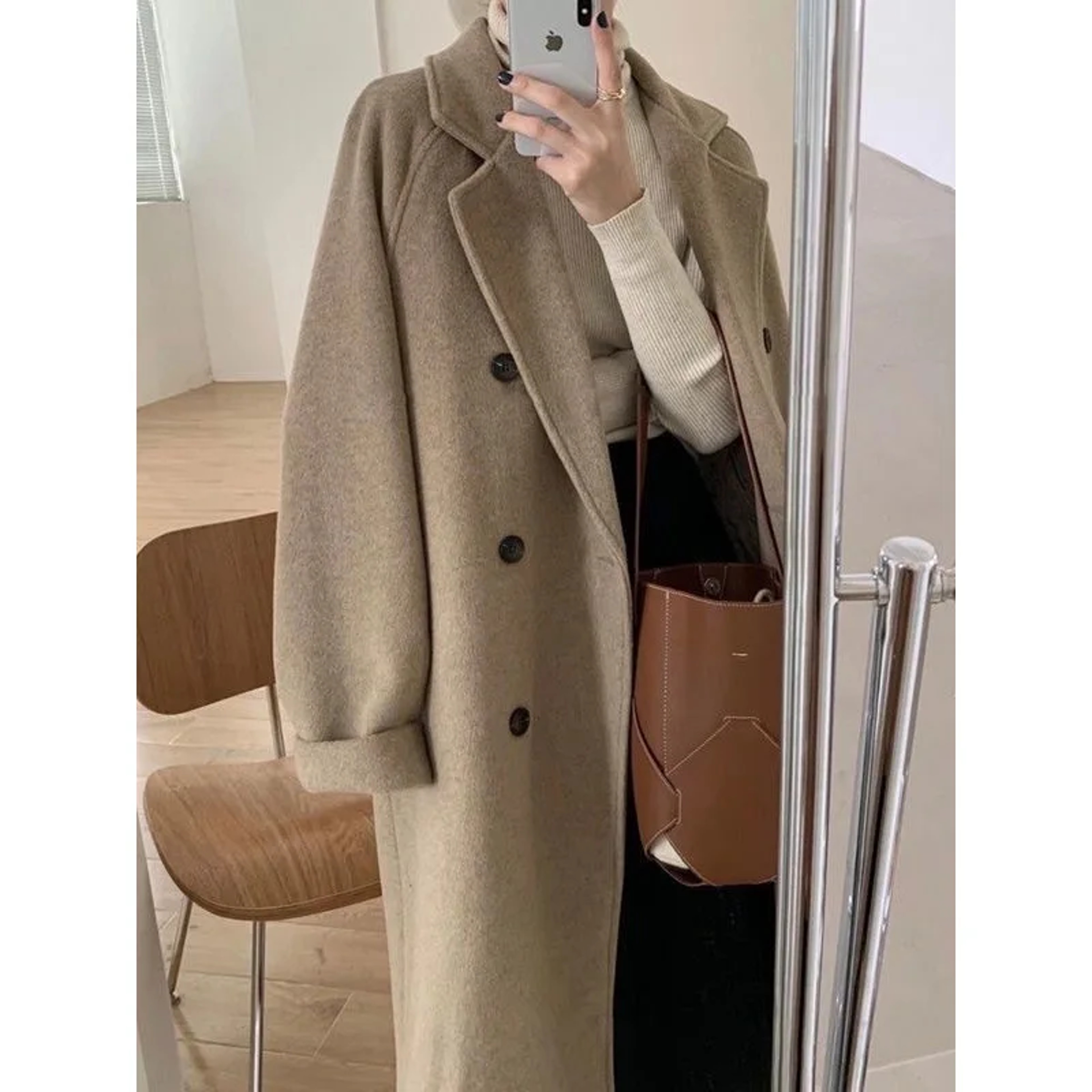 Elegant Women's Woolen Coat, Autumn Winter Mid Length Hepburn Style, Loose Fit Thickened Outerwear – view 4