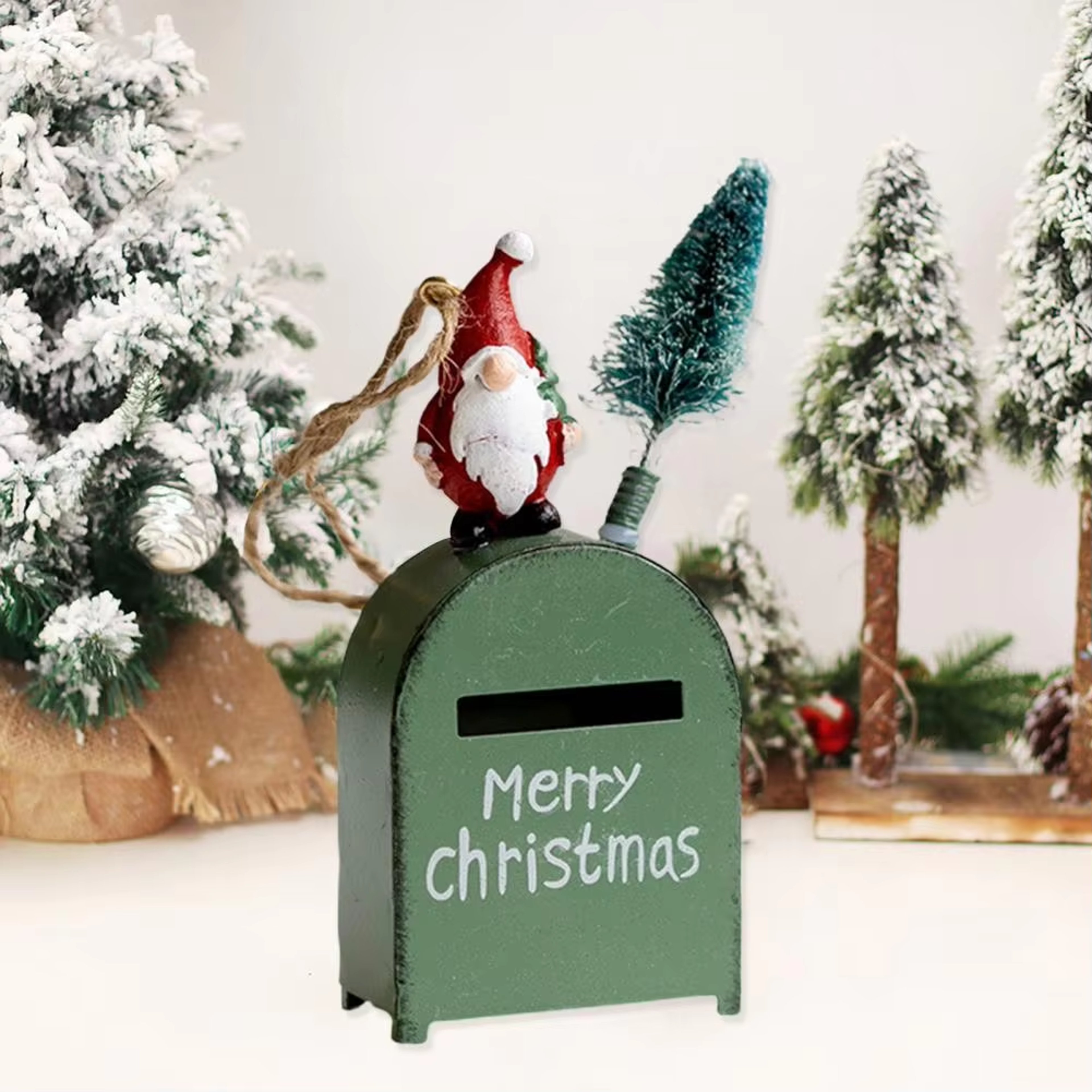 Santa Claus Exquisite Cartoon Iron Mail Box, Christmas Tree Decoration Pendant, House Pendant Decoration Christmas House – view 4