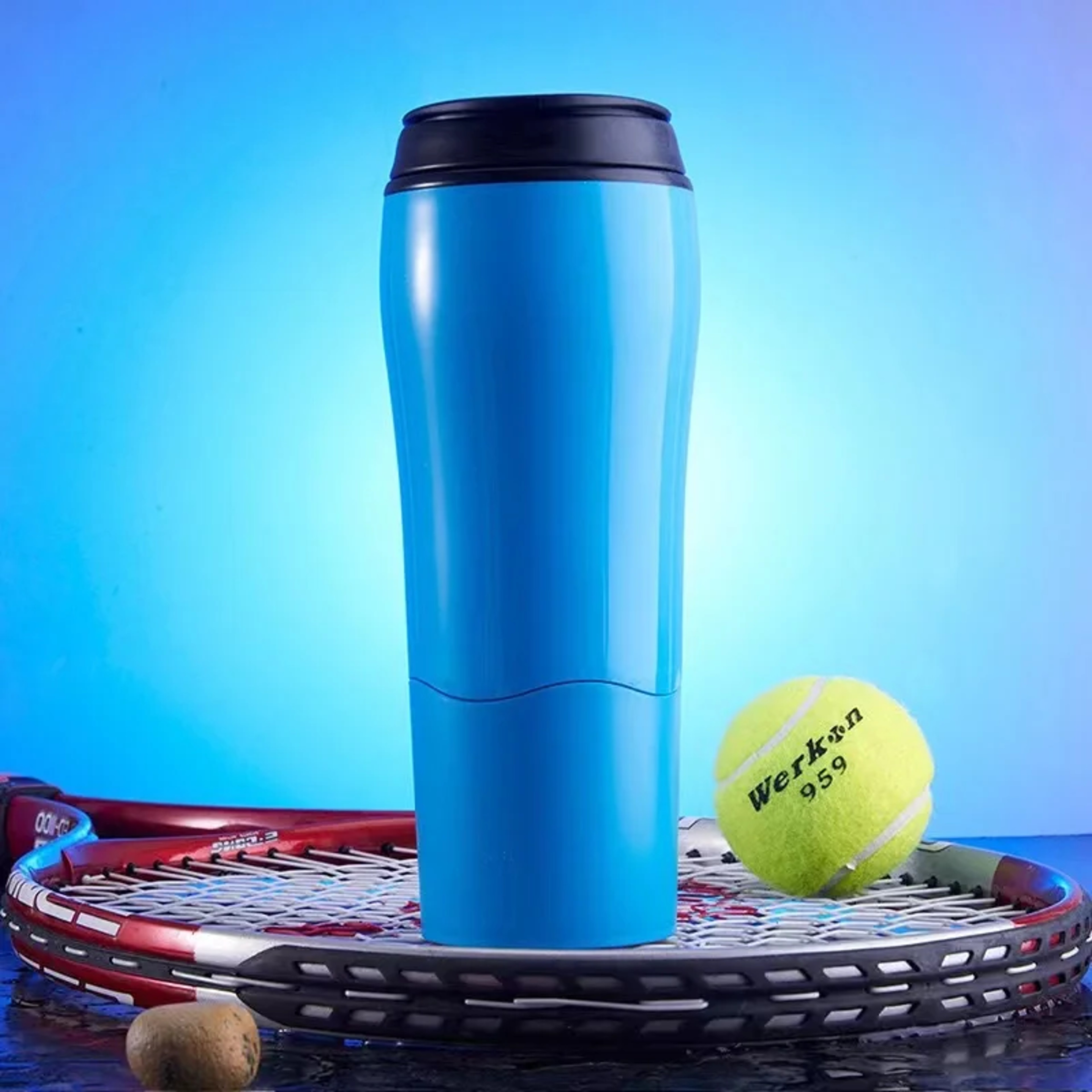 AntiInverted Cup Portable Plastic Water Bottle With Magic Suction Cup NonSlip And AntiScalding 7