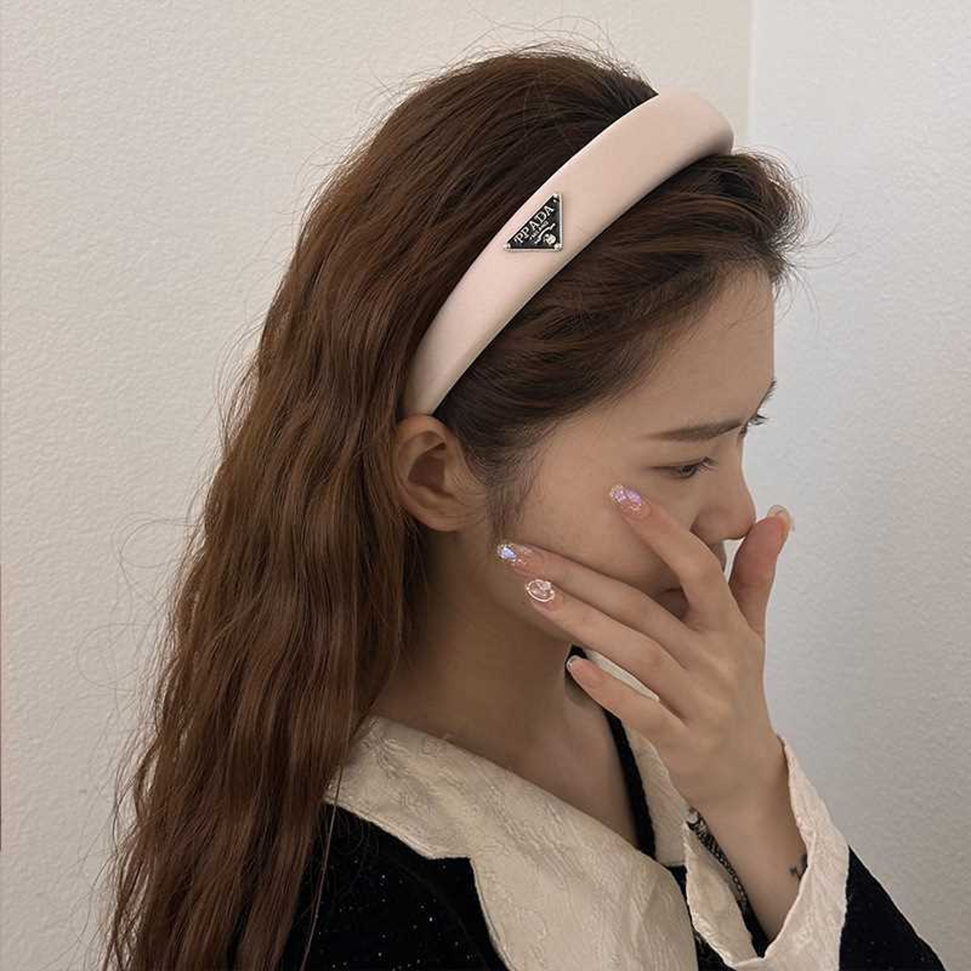 Classic Womens Retro Luxury Hairband Designer Niche Trendy High End Fashionable Hair Accessory Eleg 2