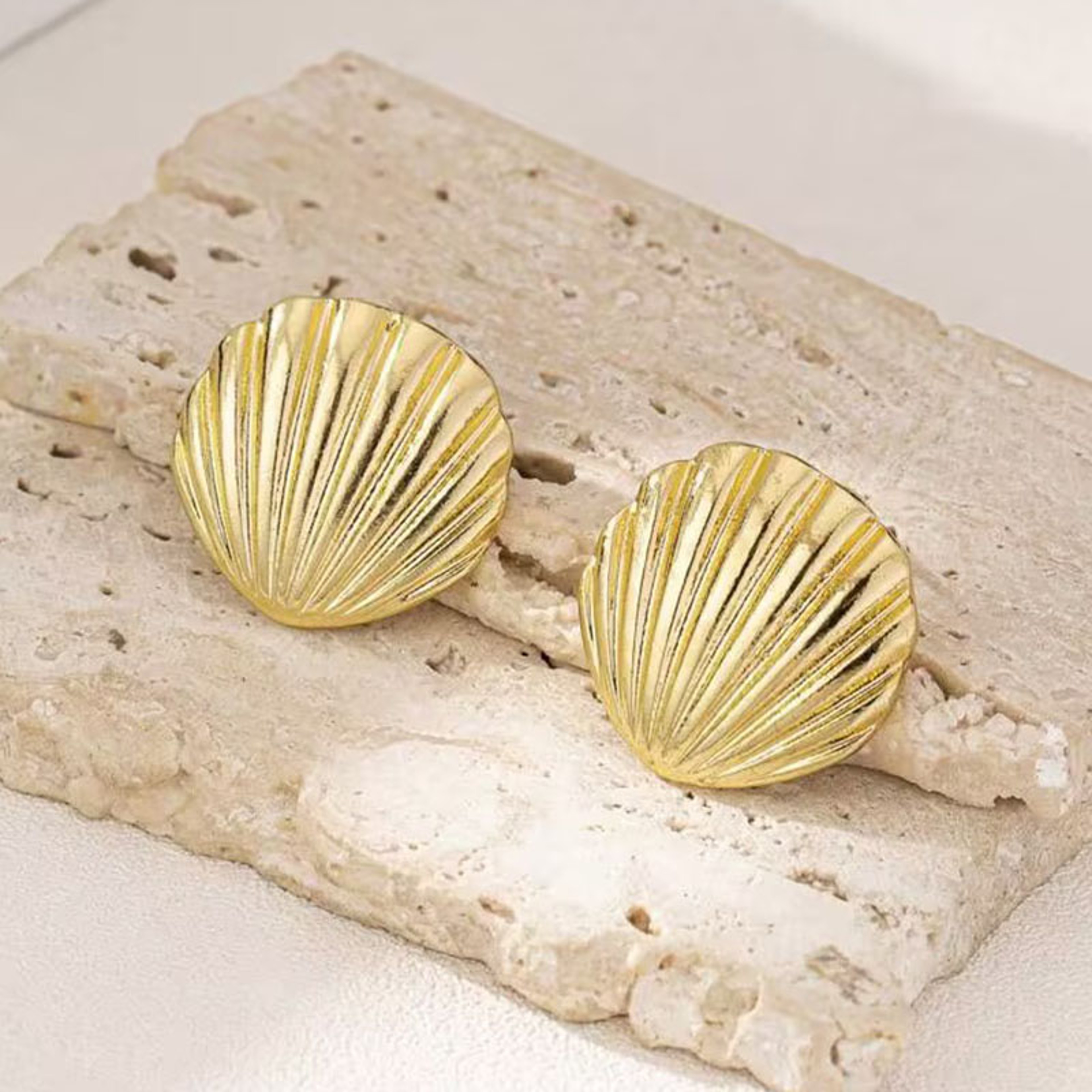 Geometric Ocean Shell Texture Drop Earrings Classic Gold Tone Fashion Jewelry – view 3