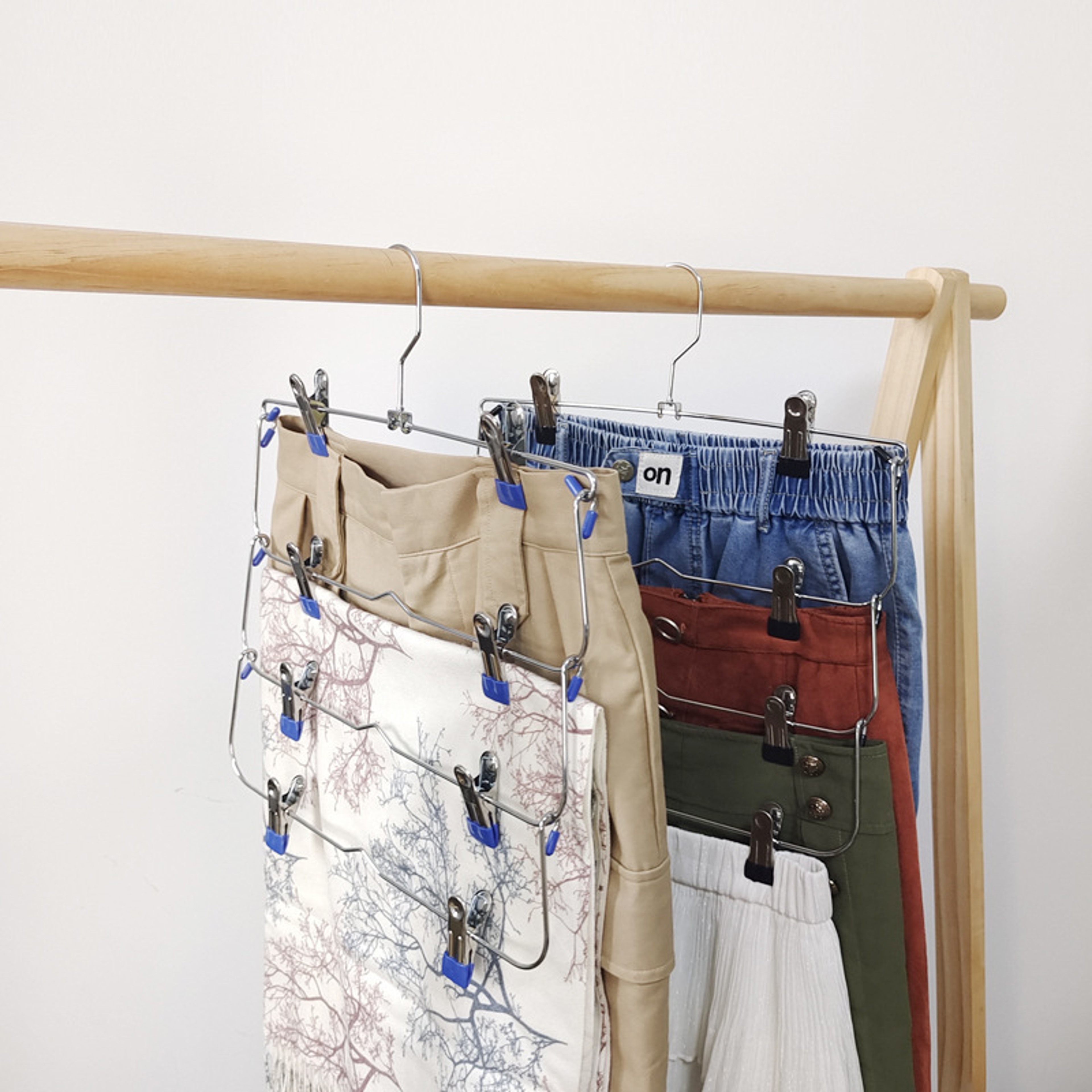 Multi Functional Non Slip Metal Pants Hanger for Closet Storage – view 2