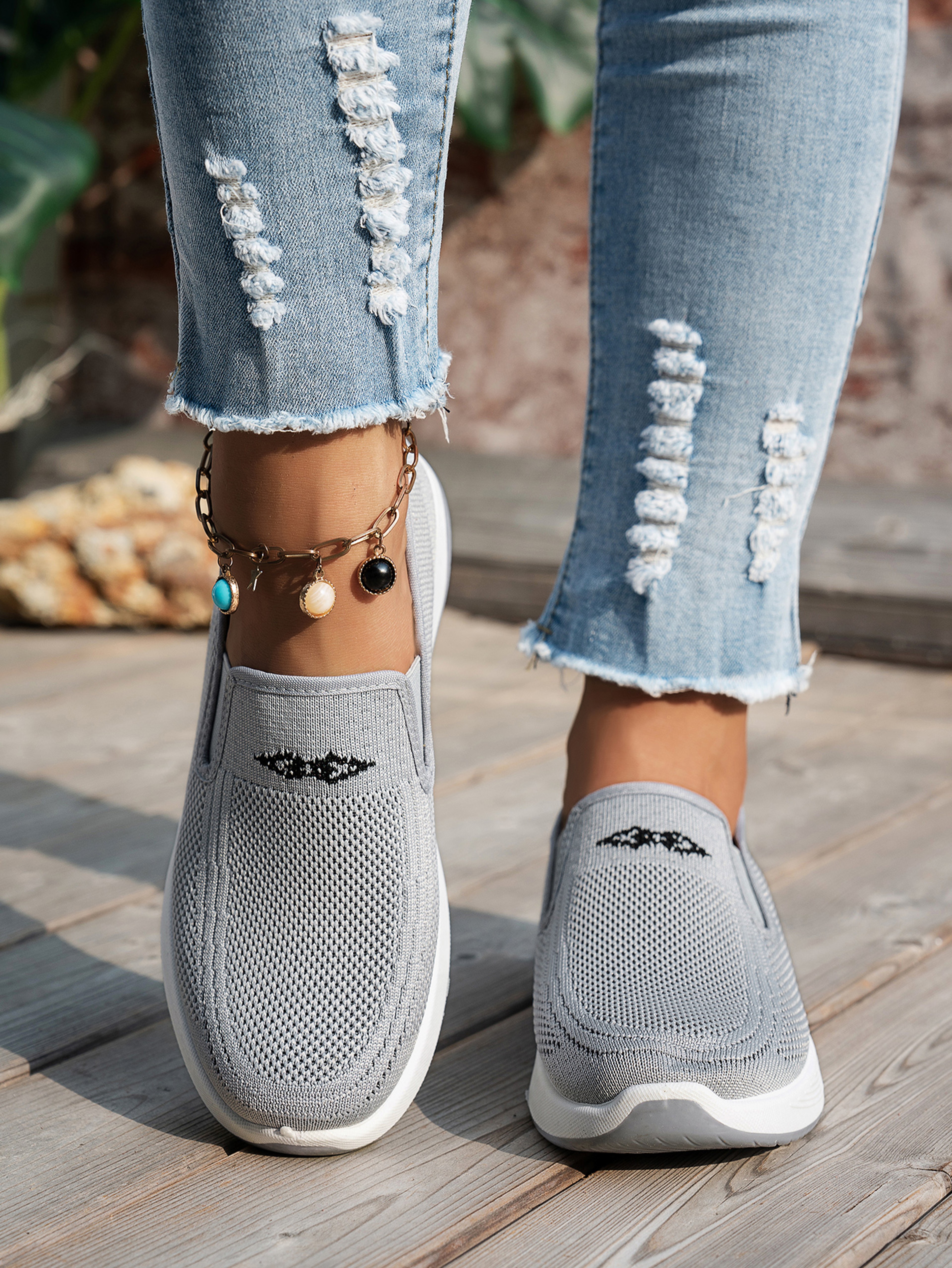 Womens Casual Slip On Shoes Breathable Mesh Lined Low Heel Walking Shoes – view 12