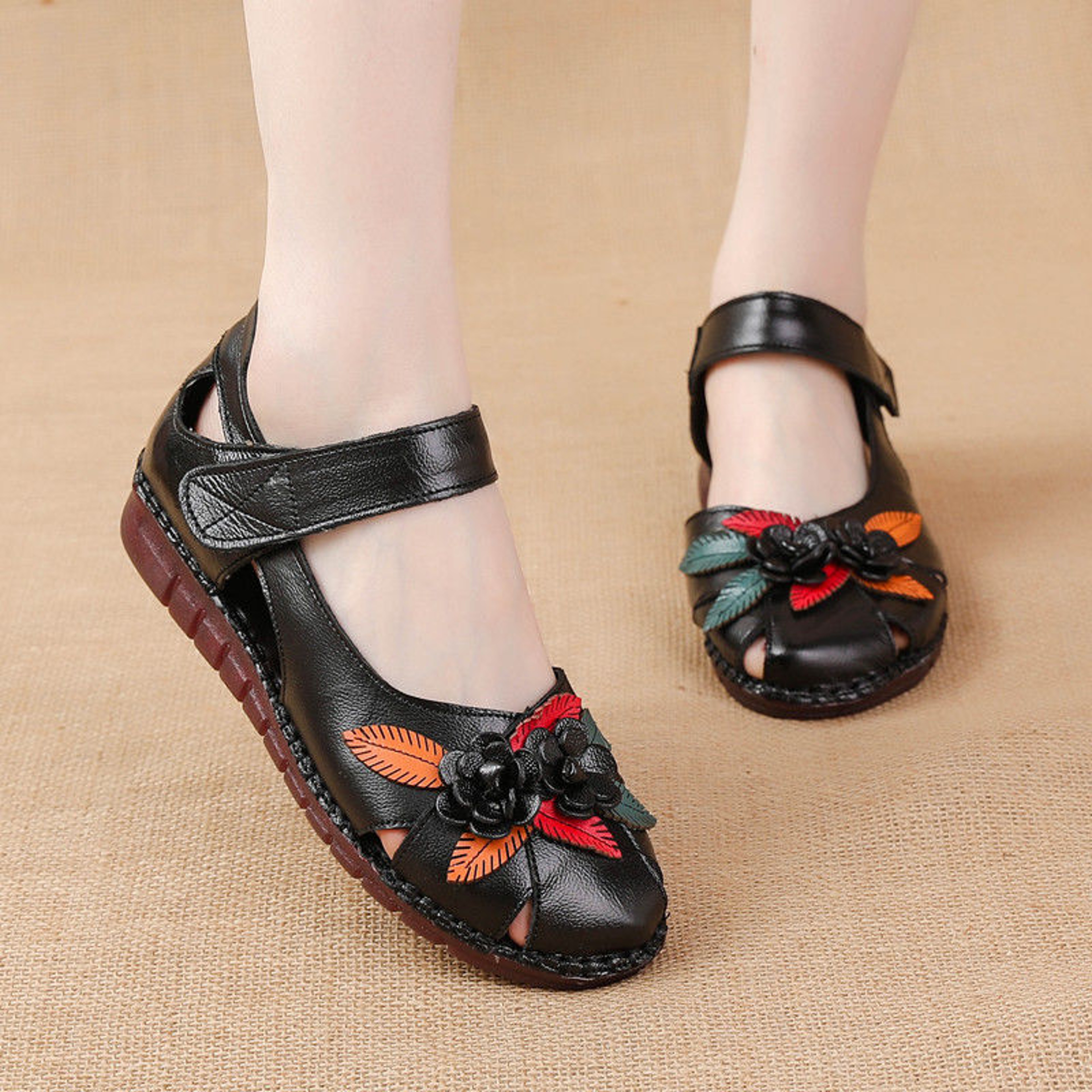 Womens Genuine Leather Gladiator Sandals with Floral Design and Flat Heel – view 11