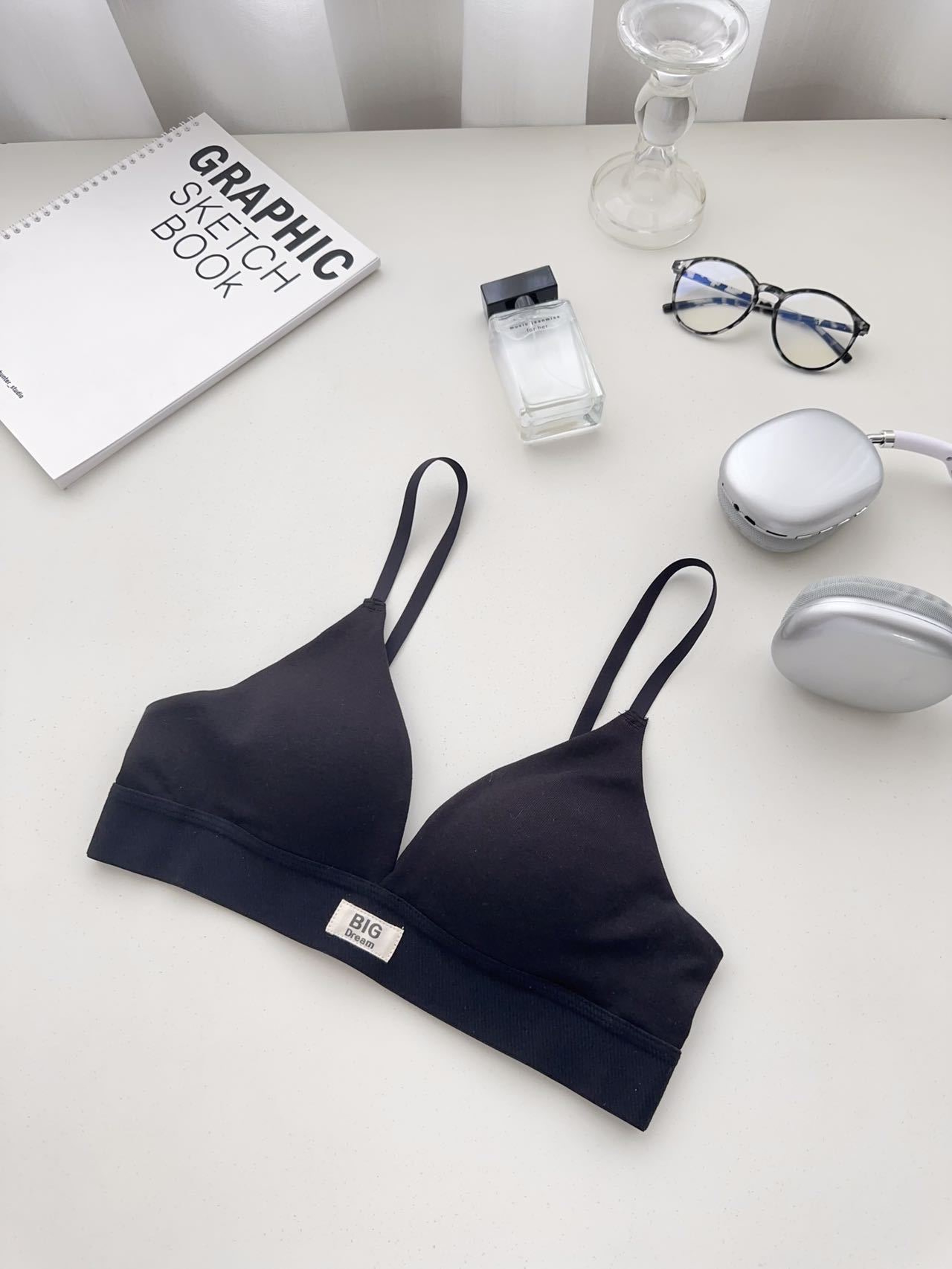 Womens Seamless Wire Free Triangle Cup Bra with Adjustable Straps and Thin Fixed Cups – view 8