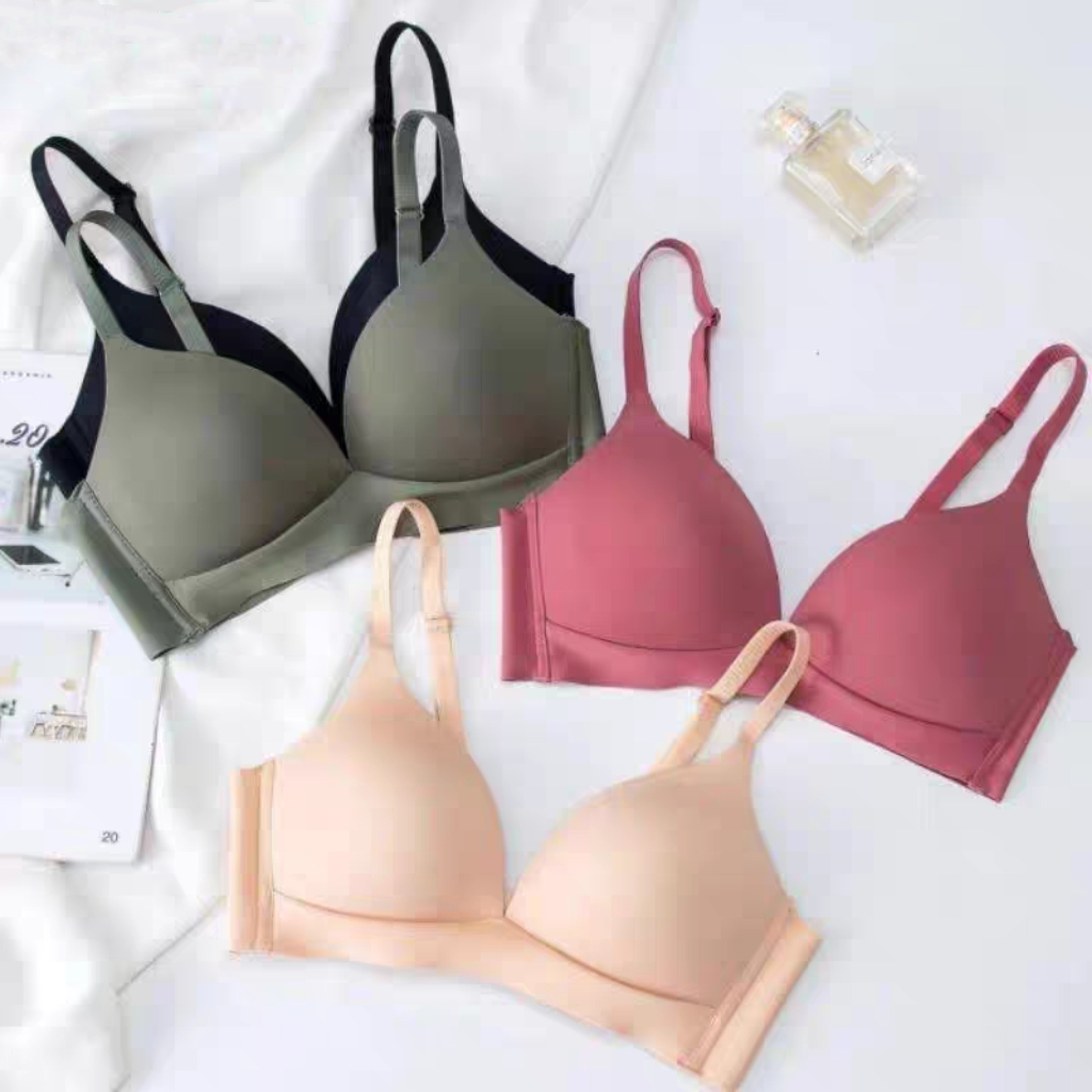 Wireless Push Up Bra For Women With Seamless Cup Design 1
