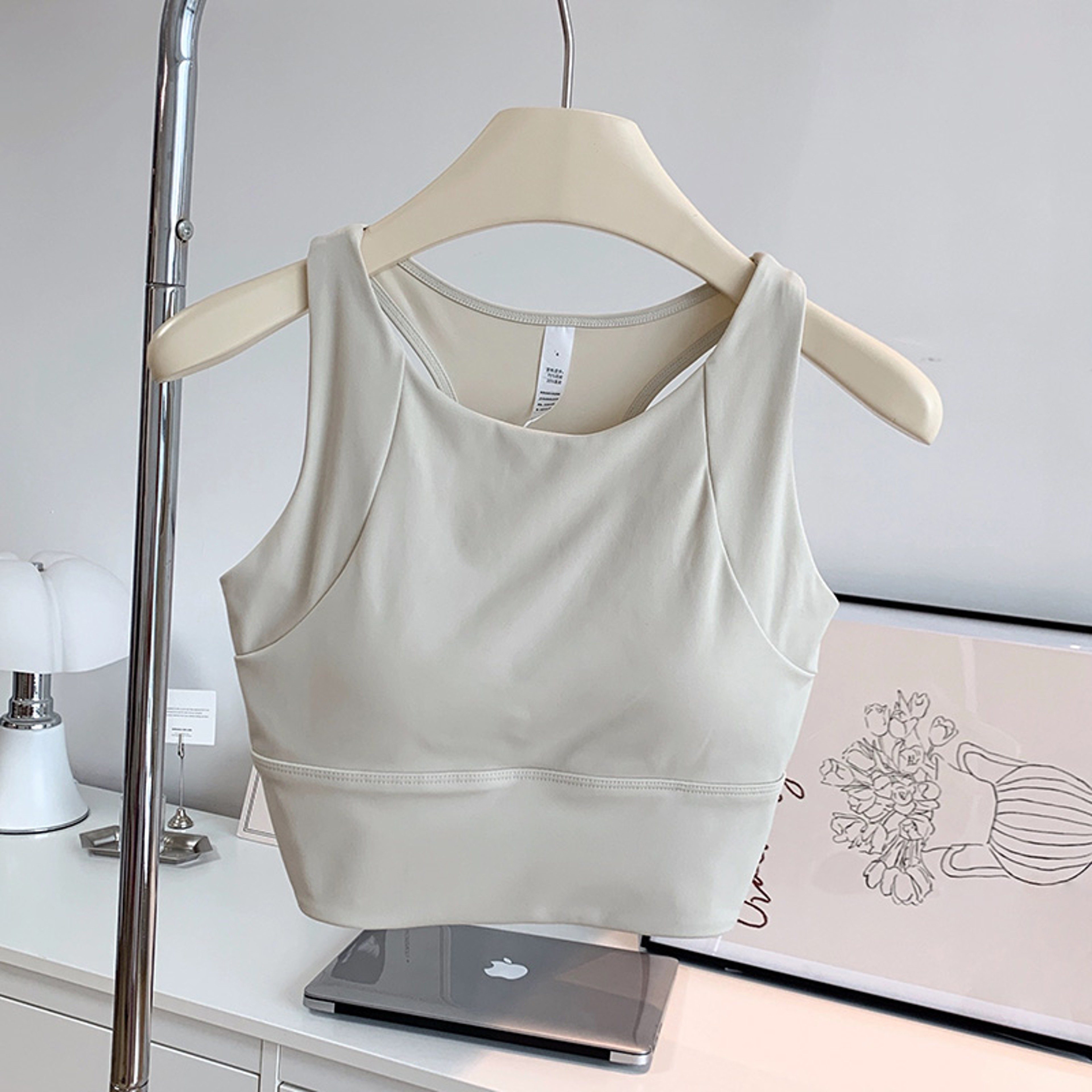 Womens Quick Dry Sports Bra with Full Cup Support for Yoga and Running – view 4