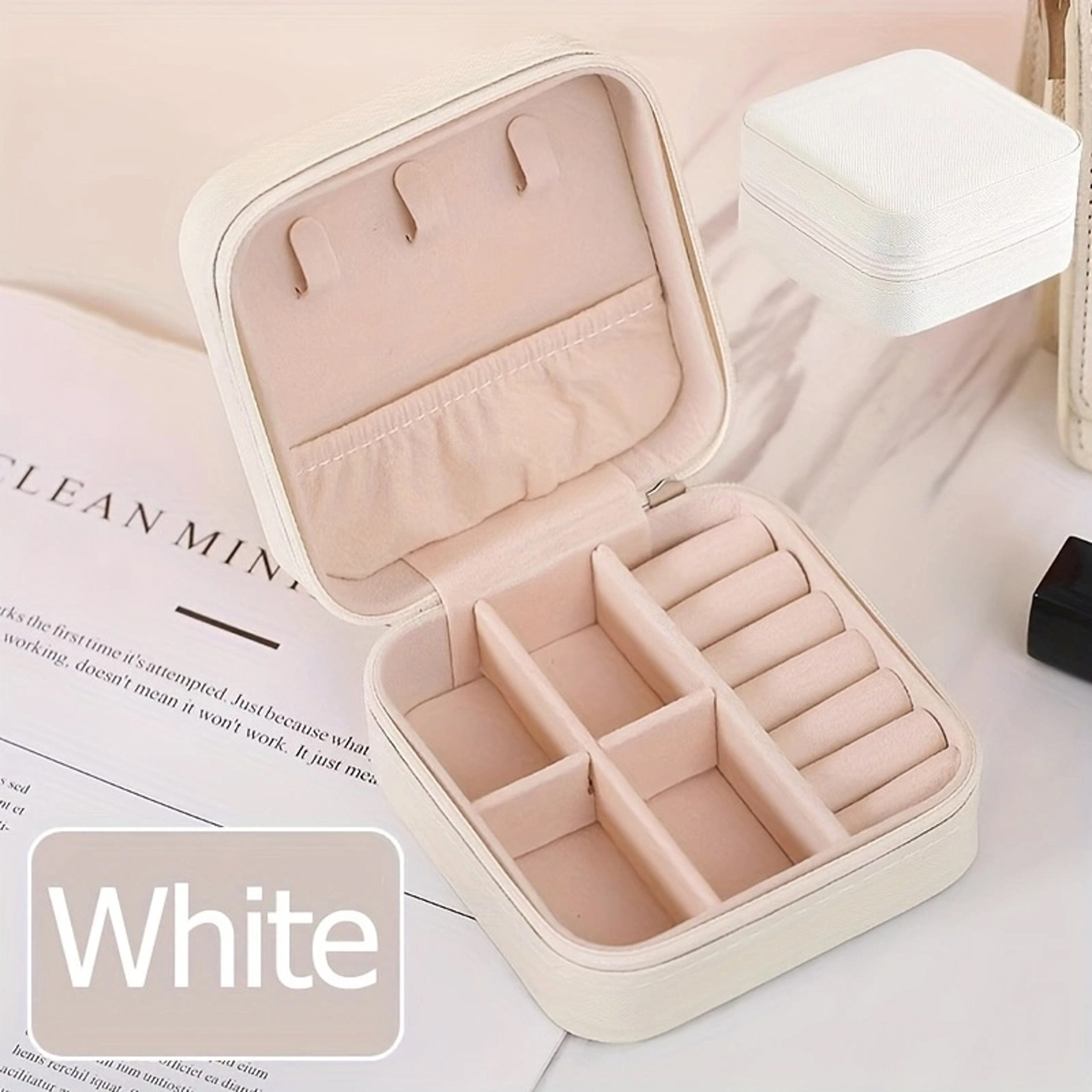 Heart Shaped Jewelry Box Portable Leather Travel Jewelry Organizer With Zipper 7