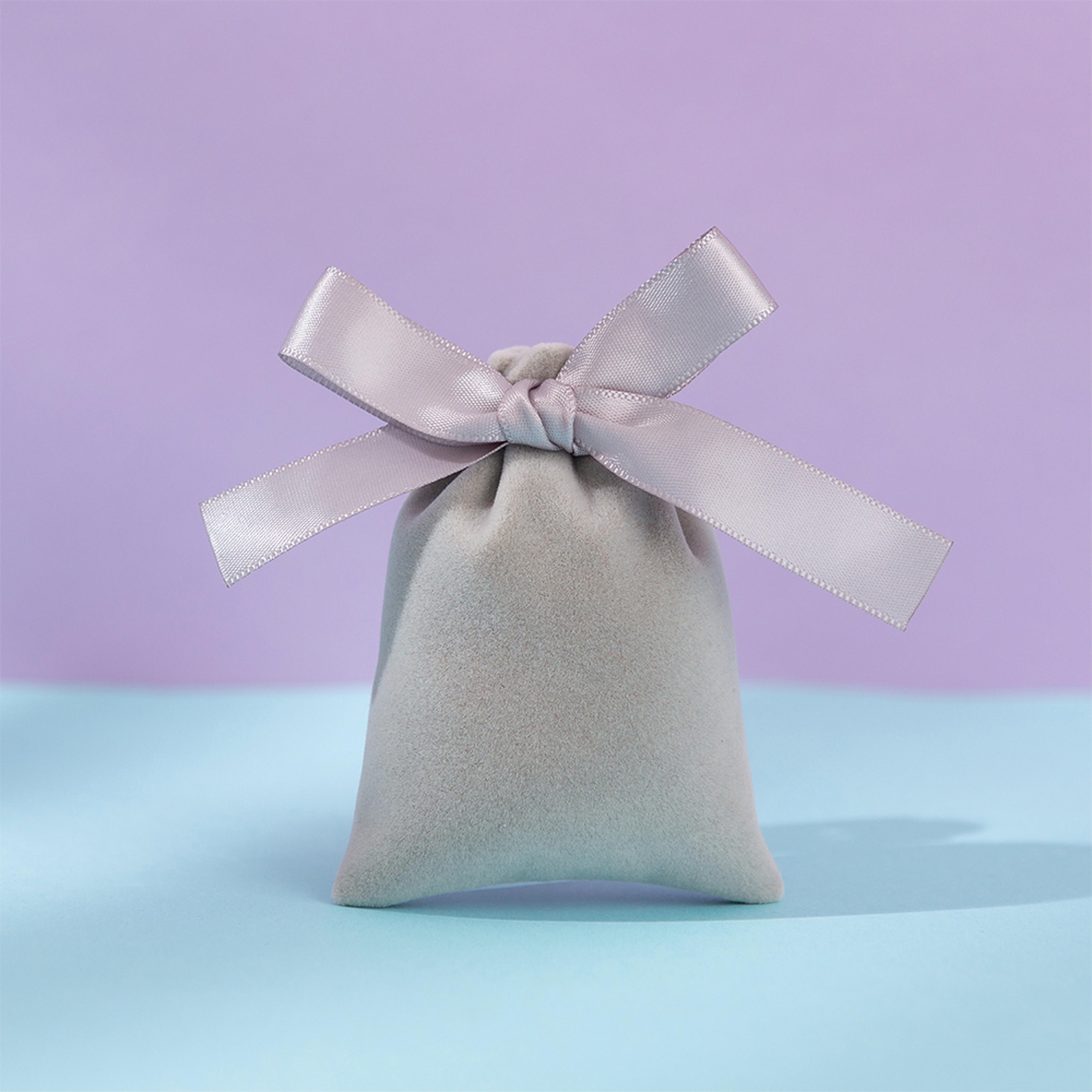 Velvet Jewelry Gift Pouches ten Pack Soft Reusable Bags for Jewelry and Party Favors – view 21