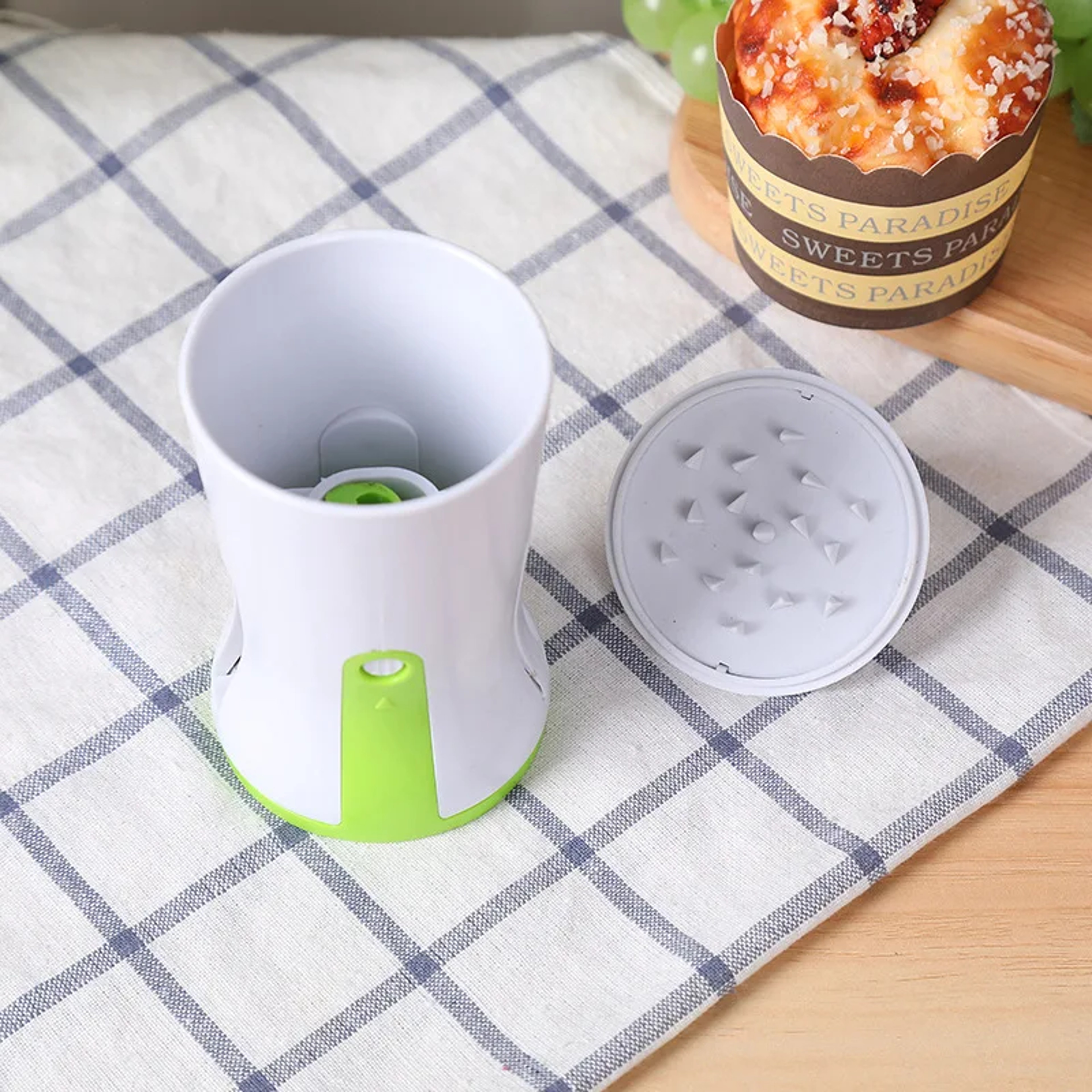 Heavy Duty Vegetable Spiralizer  Zucchini Noodle Cutter For Healthy Meal Prep 3