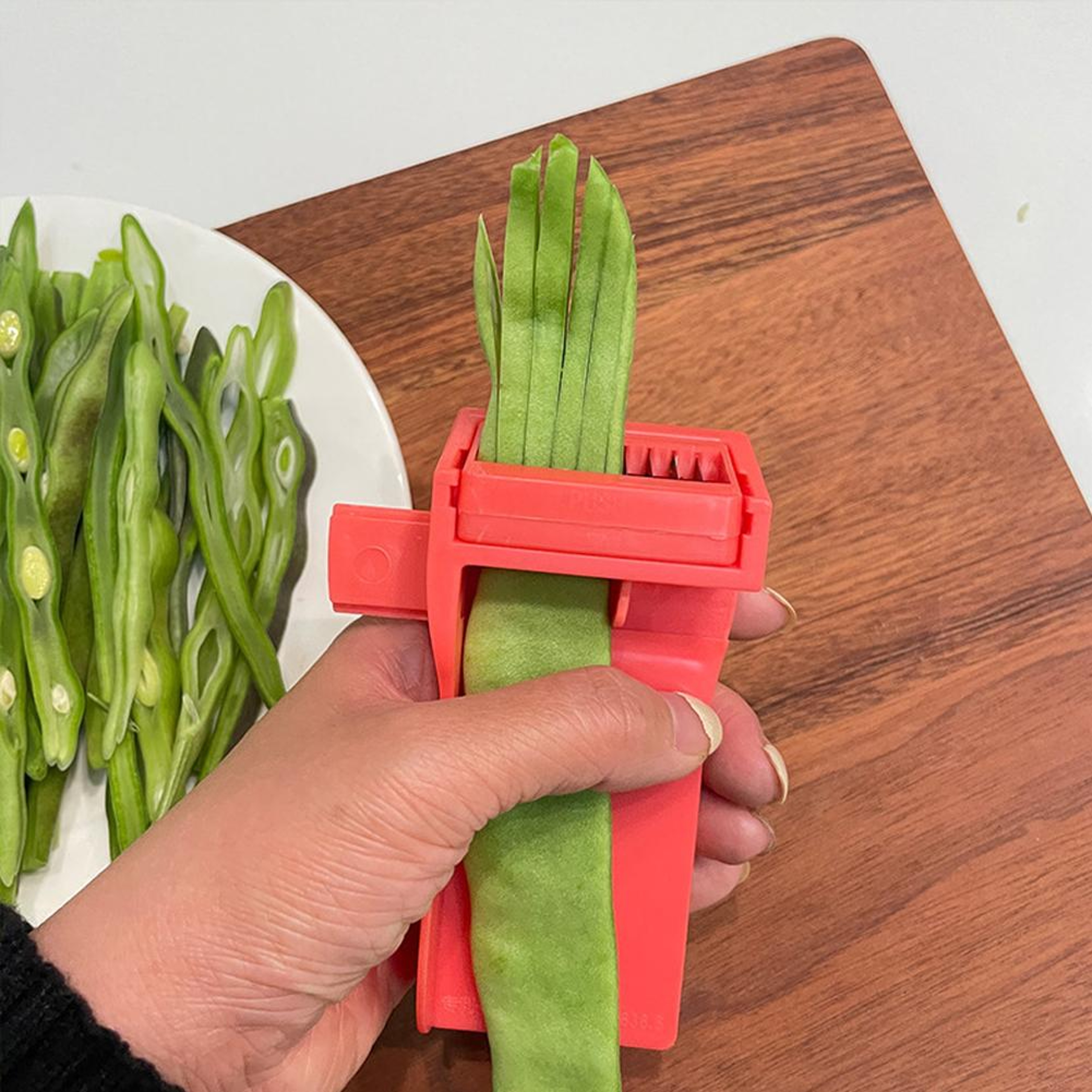 Green Bean Slicer & Vegetable Peeler Manual Bean String Remover Kitchen Cutter Tool – view 3