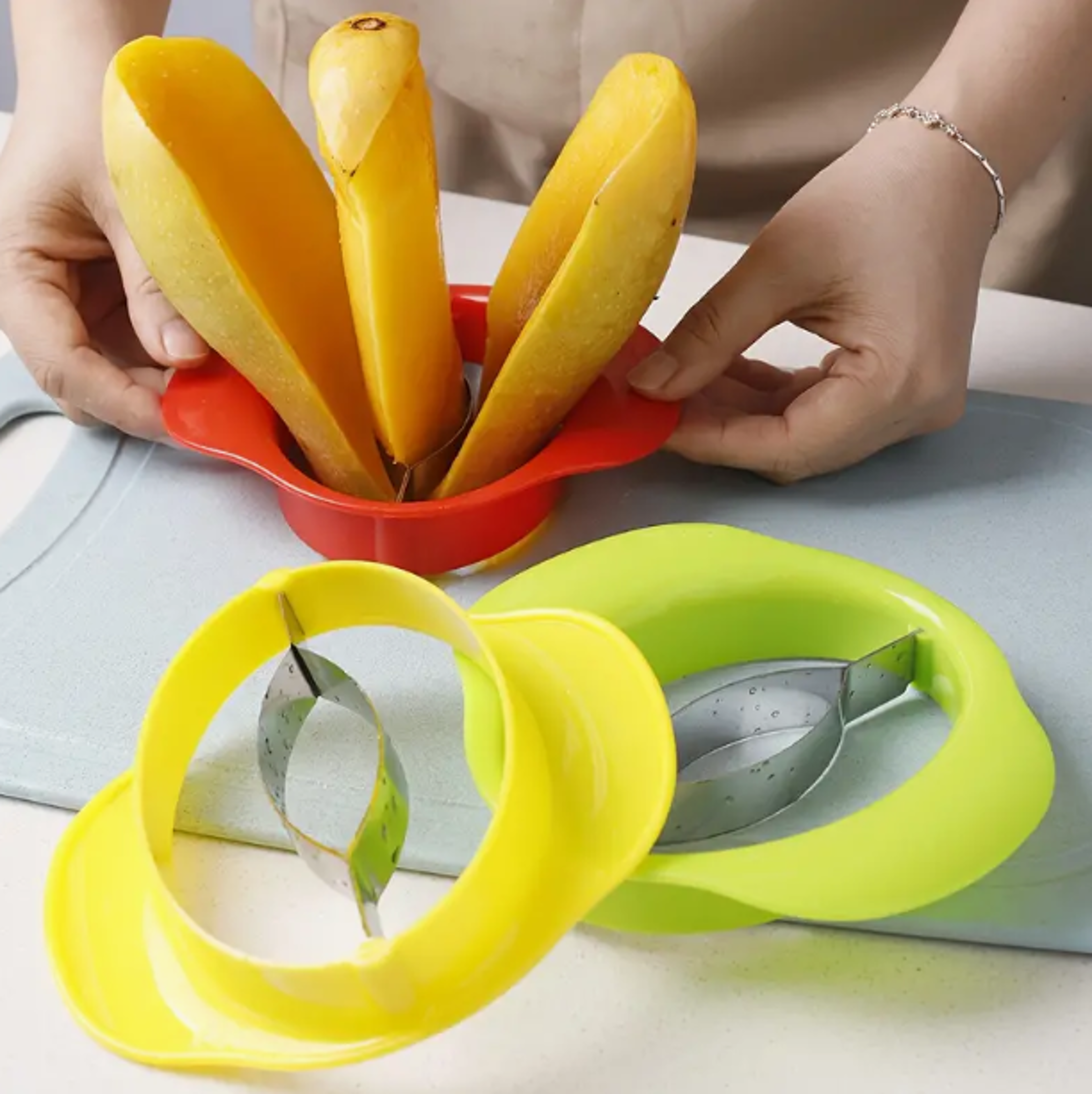 Stainless Steel Mango Slicer  Corer Knife For Fast Peeling Pitting  Slicing 3