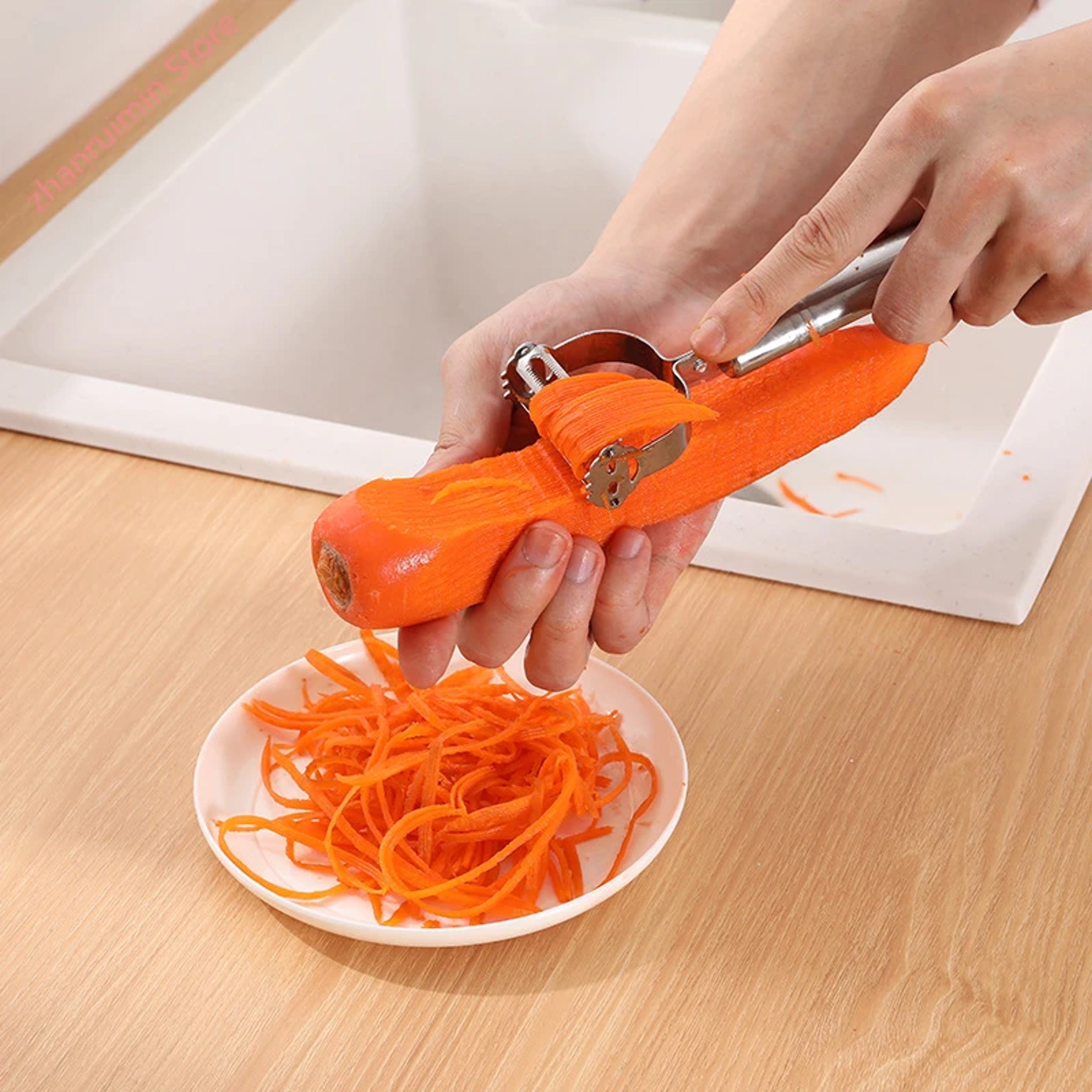 Stainless Steel Julienne Vegetable Peeler & Vegetable Slicer Kitchen Cutter for Carrots, Potatoes & Radish – view 1