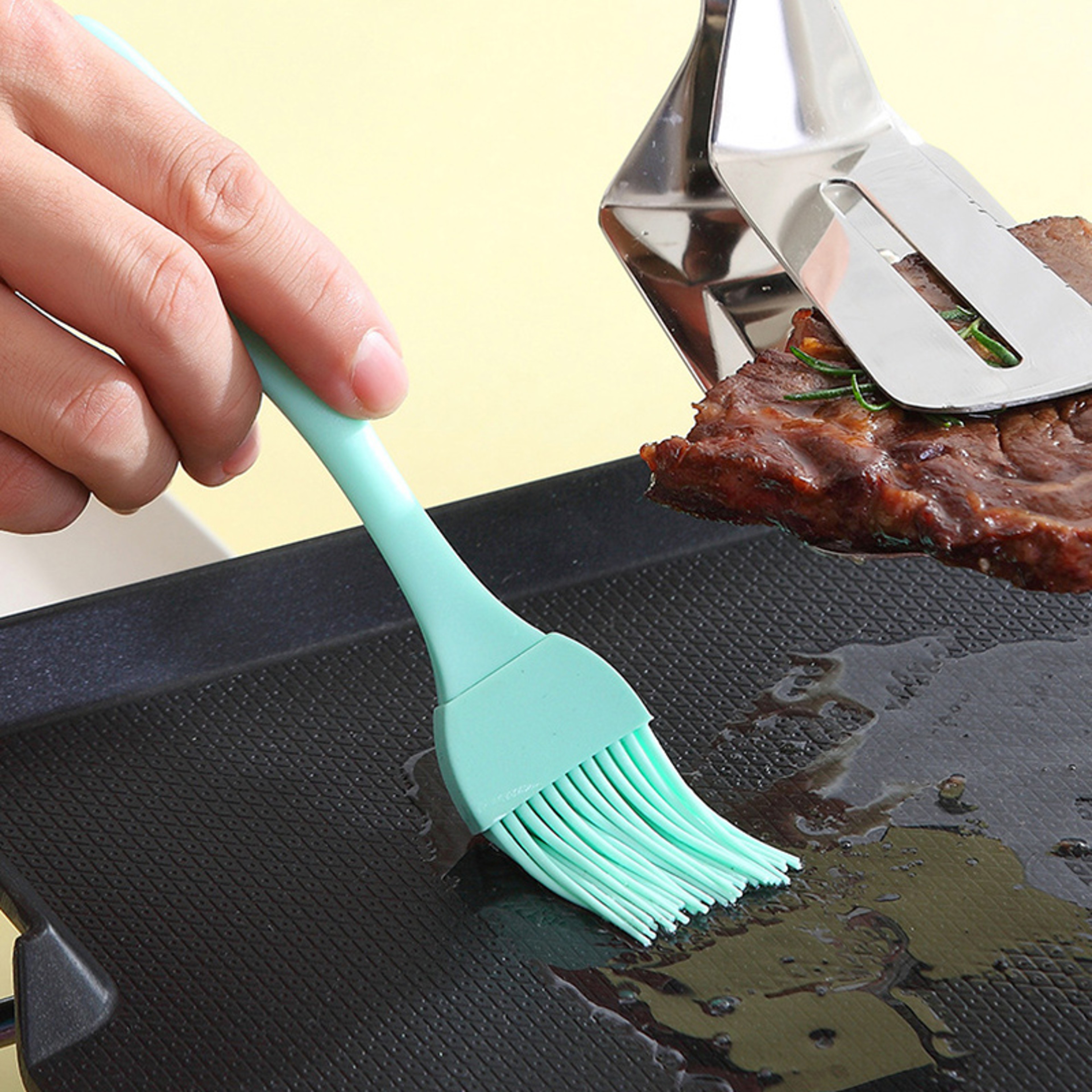 Silicone Basting & Pastry Brush for Baking, Grilling and Cooking – view 3