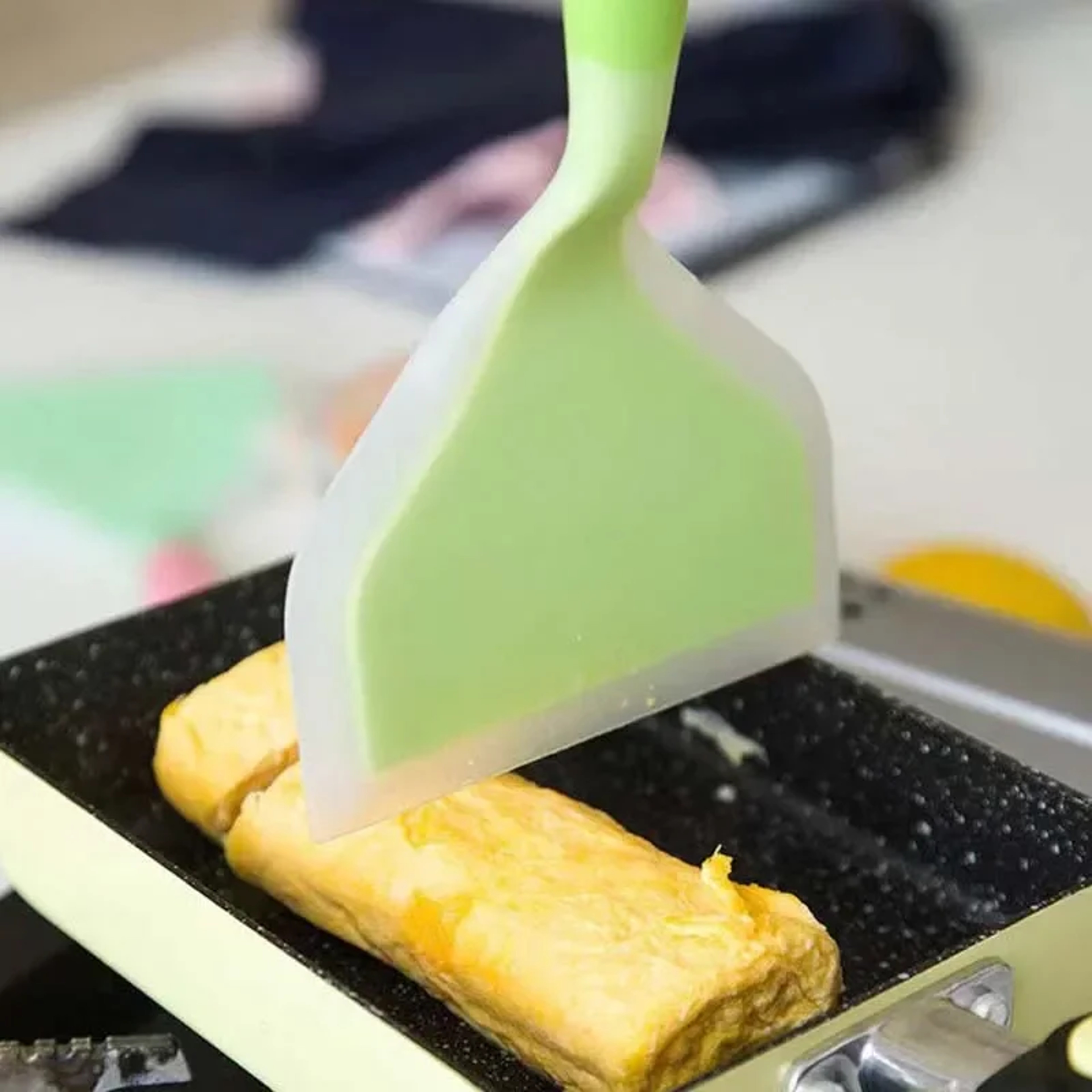 Flex Edge Wide Silicone Spatula Turner for Pancakes, Eggs & Non-Stick Cooking – view 5