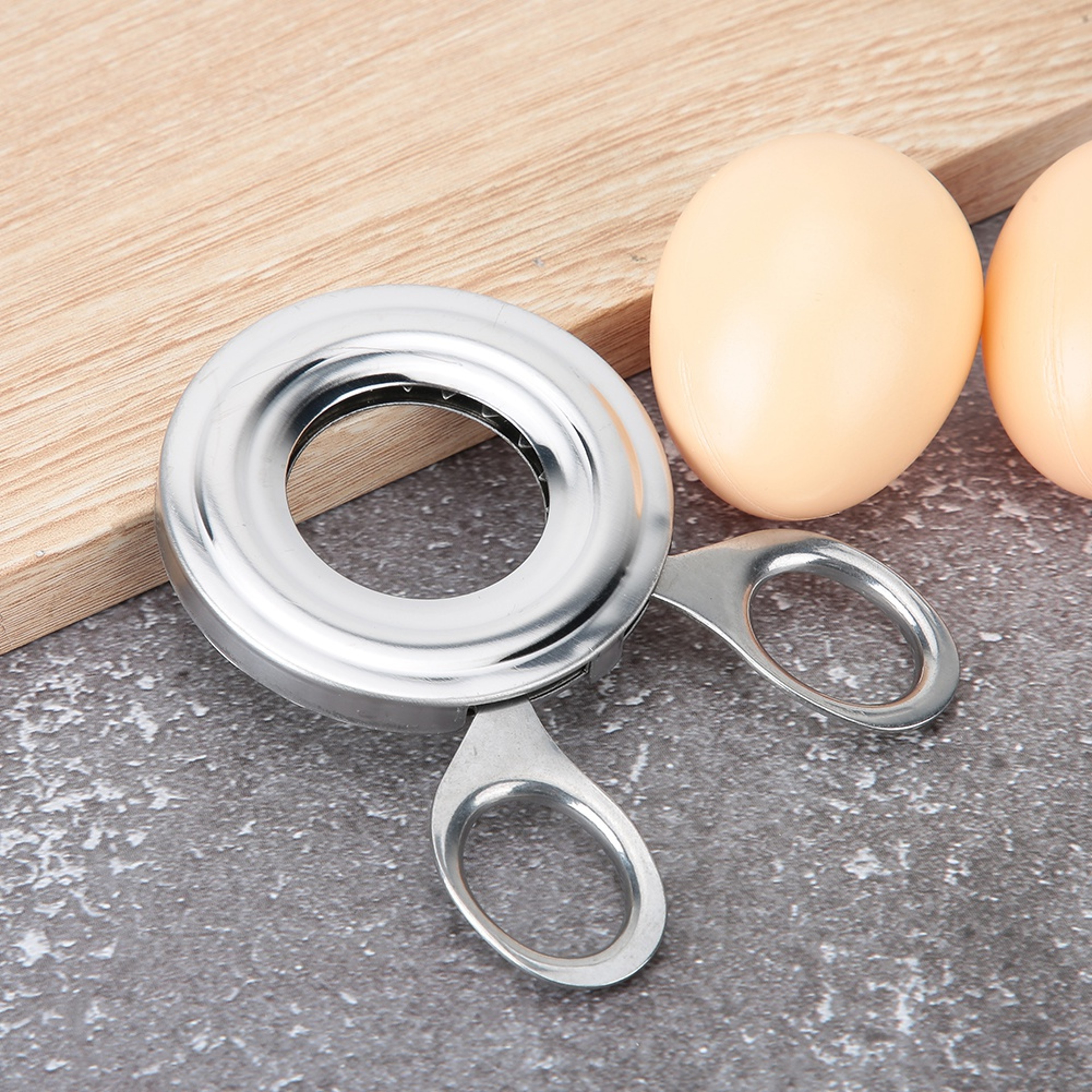 Precision Stainless Steel Egg Shell Cutter for Easy Boiled Egg Peeling – view 1