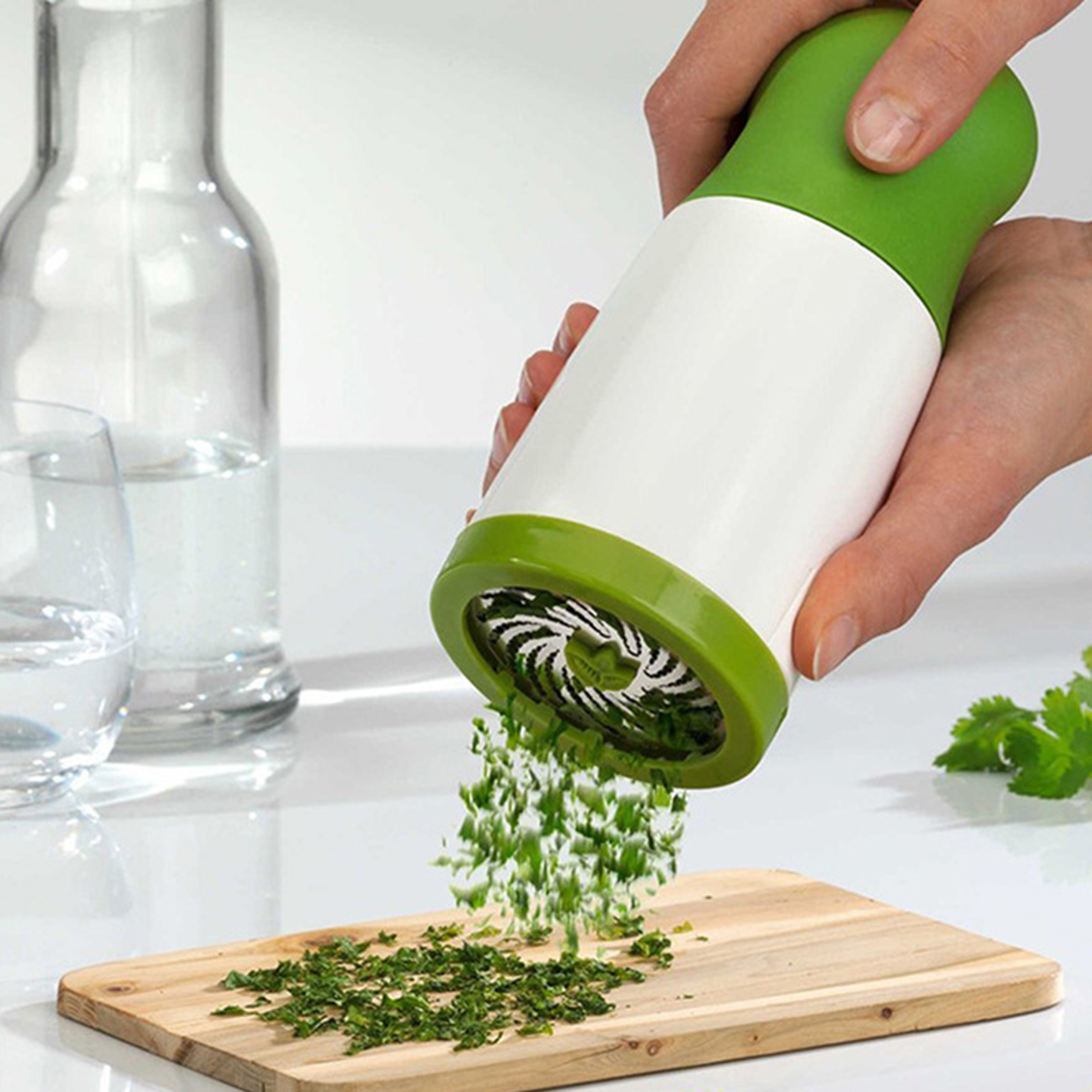 Manual Herb Grinder & Herb Chopper for Parsley, Cilantro, Coriander & Fresh Spices – view 1