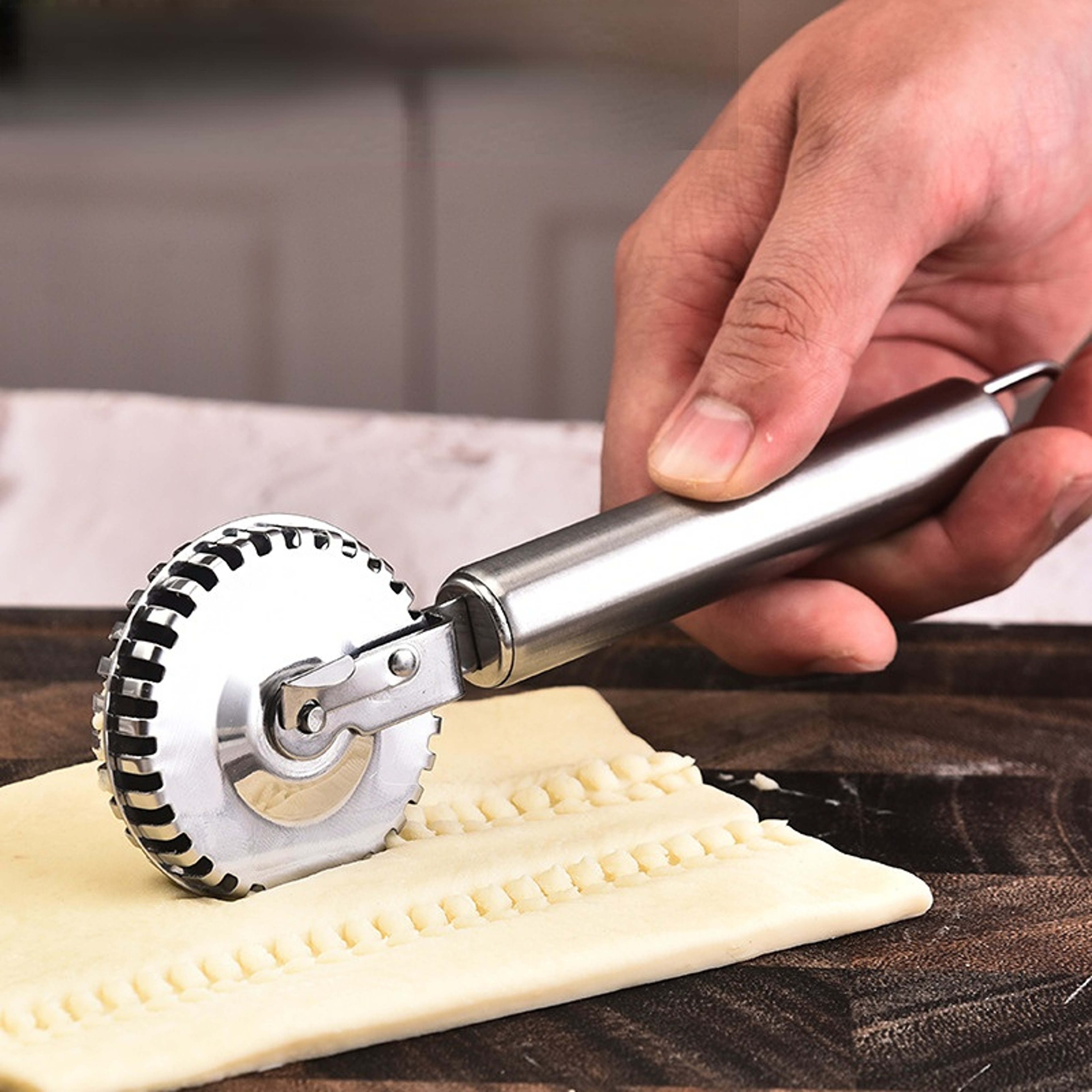 Stainless Steel Ravioli Cutter & Pasta Cutter Wheel for Dumplings, Pastries and Homemade Pasta – view 1