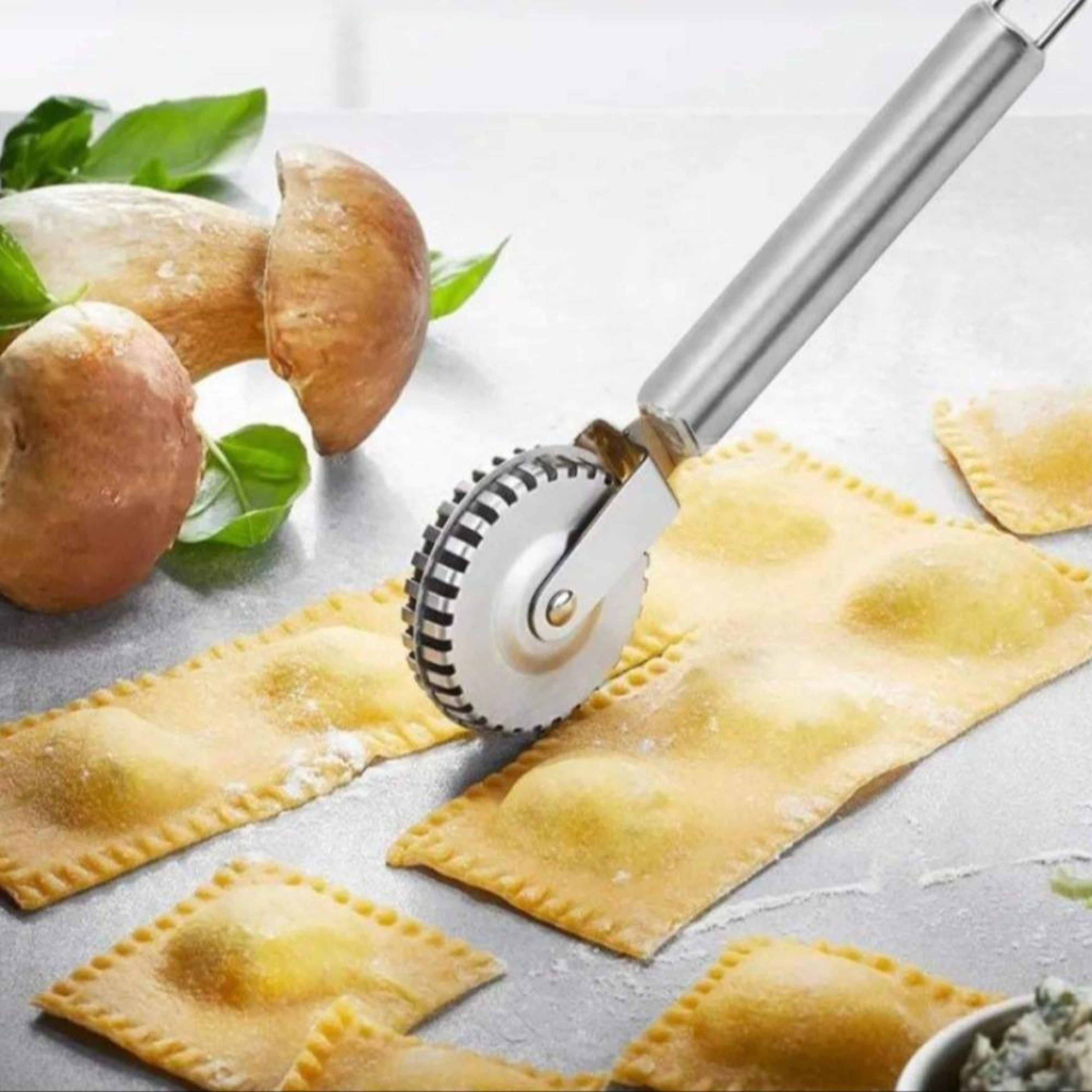 Stainless Steel Ravioli Cutter & Pasta Cutter Wheel for Dumplings, Pastries and Homemade Pasta – view 3