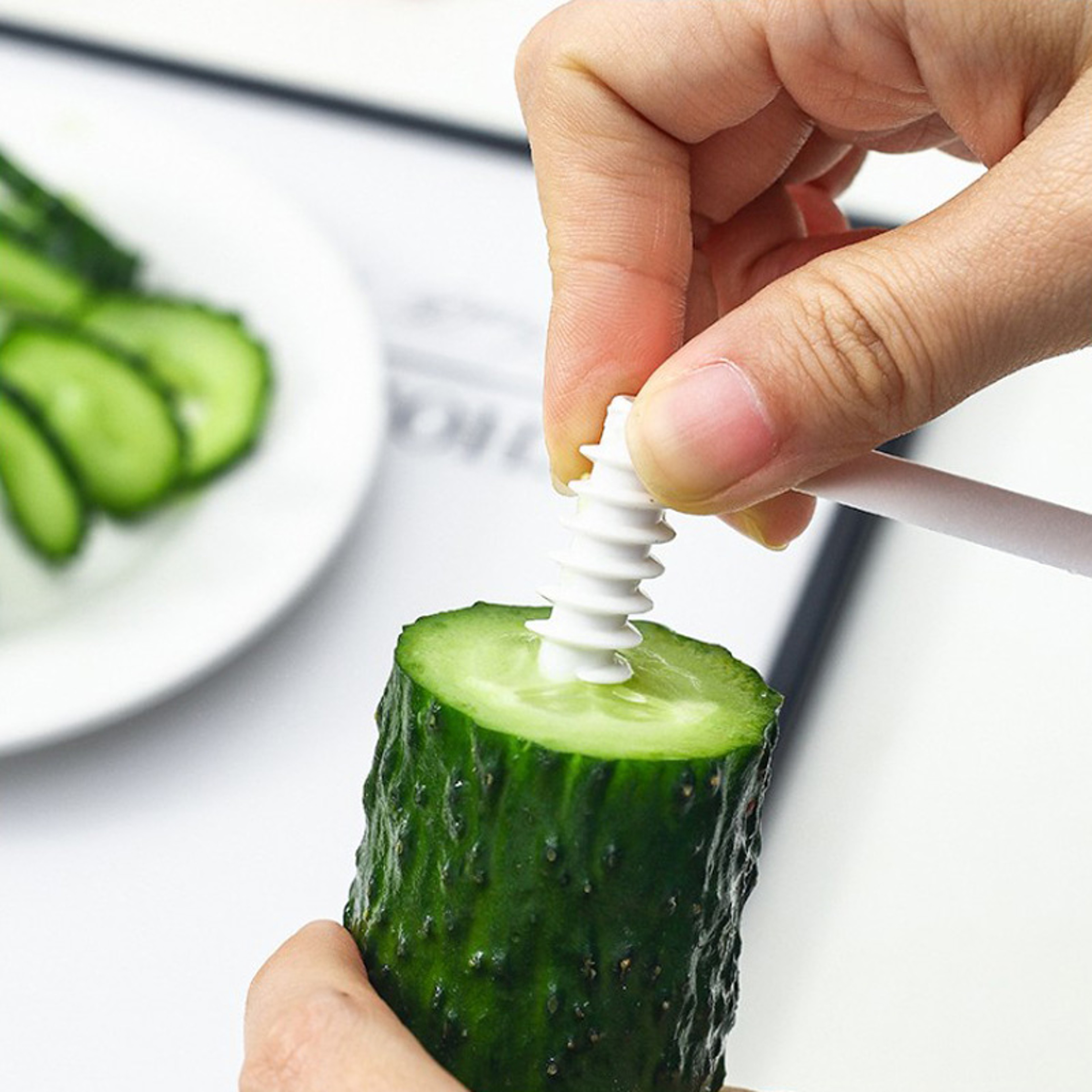 Multi Purpose Vegetable Spiralizer Potato Spiral Cutter & Cucumber Spiral Kitchen Gadget – view 2