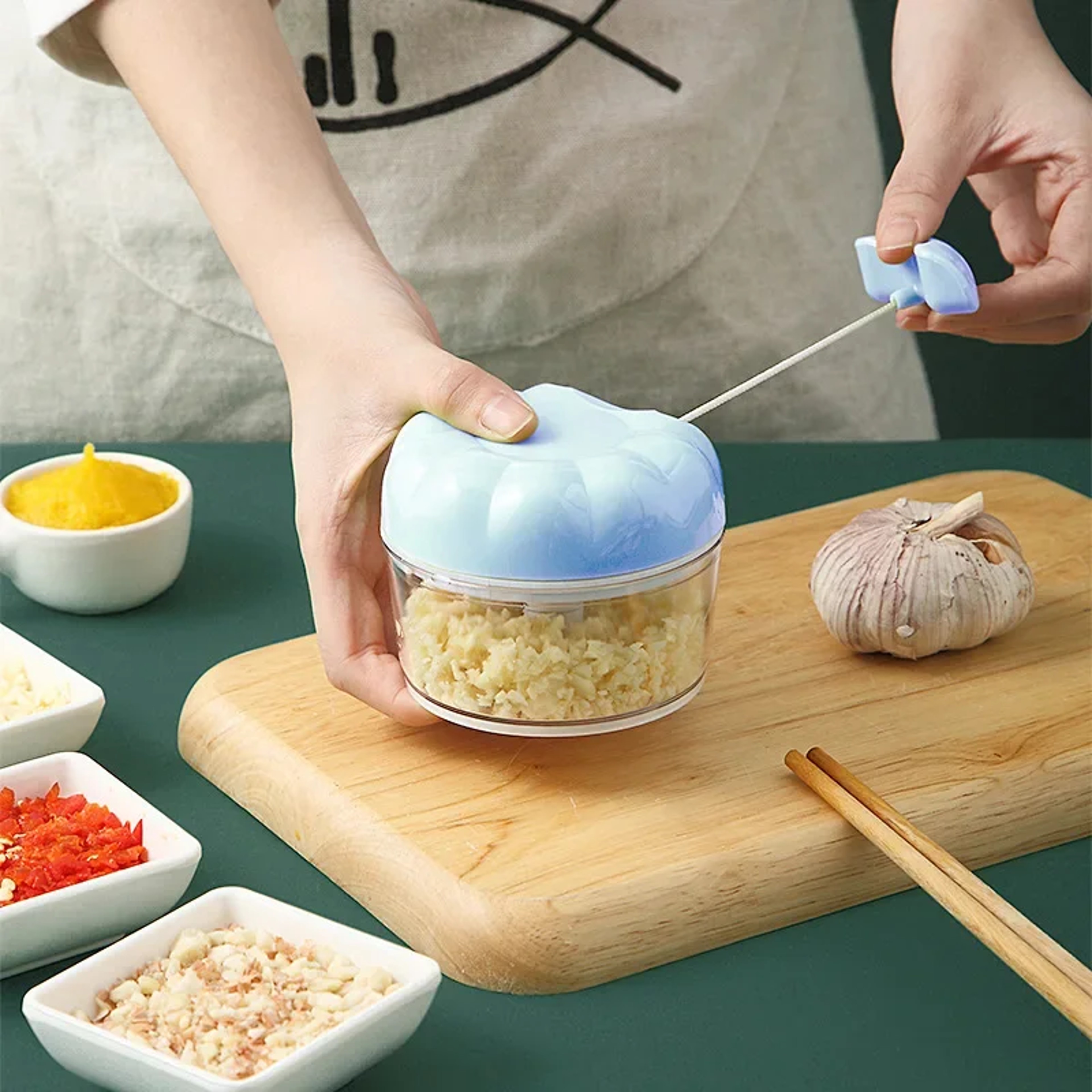 Multi Function Manual Garlic Press  Garlic Chopper For Fast Kitchen Prep 0