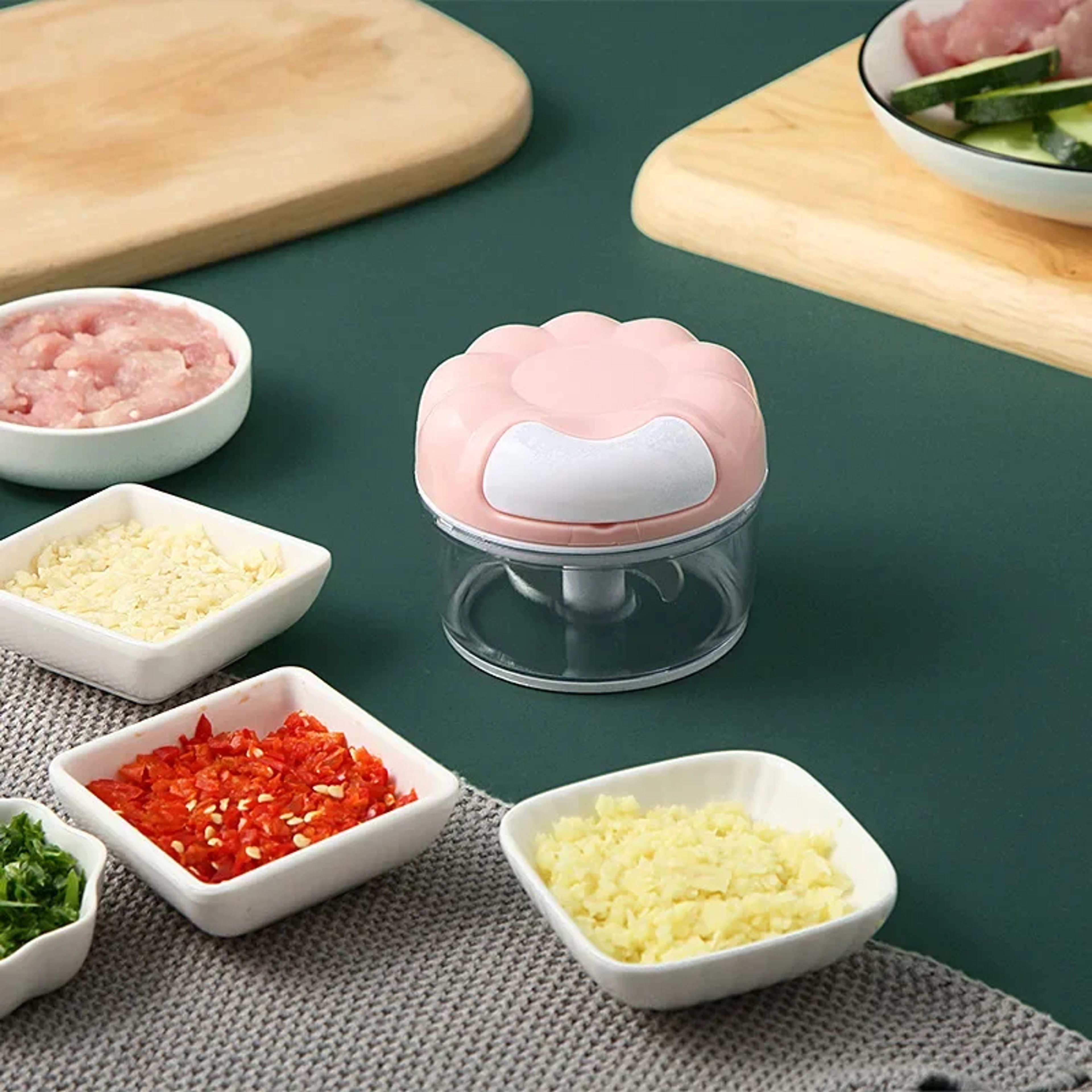 Multi Function Manual Garlic Press  Garlic Chopper For Fast Kitchen Prep 2