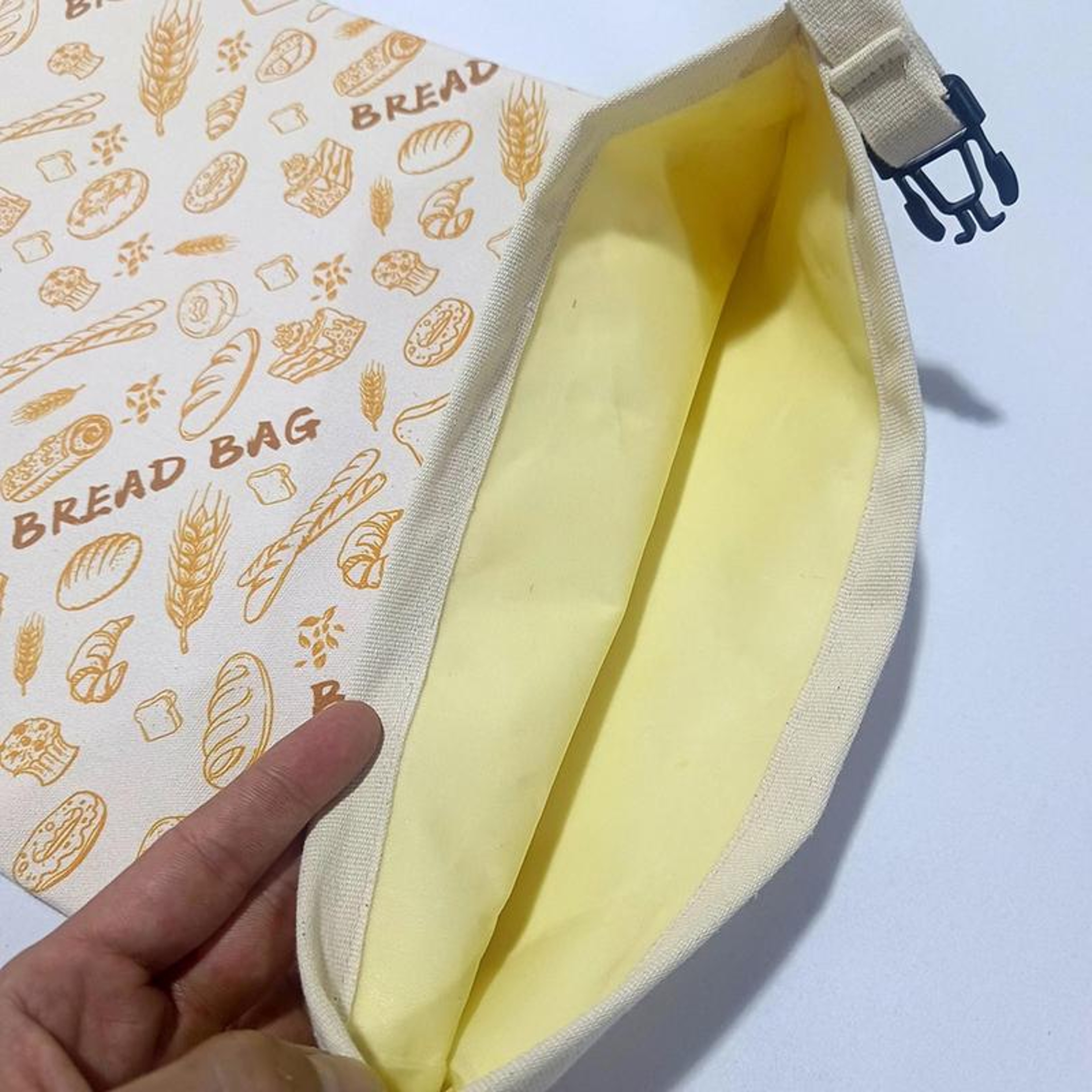 Reusable Beeswax Bread Bag, Food Storage Bag to Keep Freshness for Days, Loaf Container for Bakery, Food Preservation – view 1