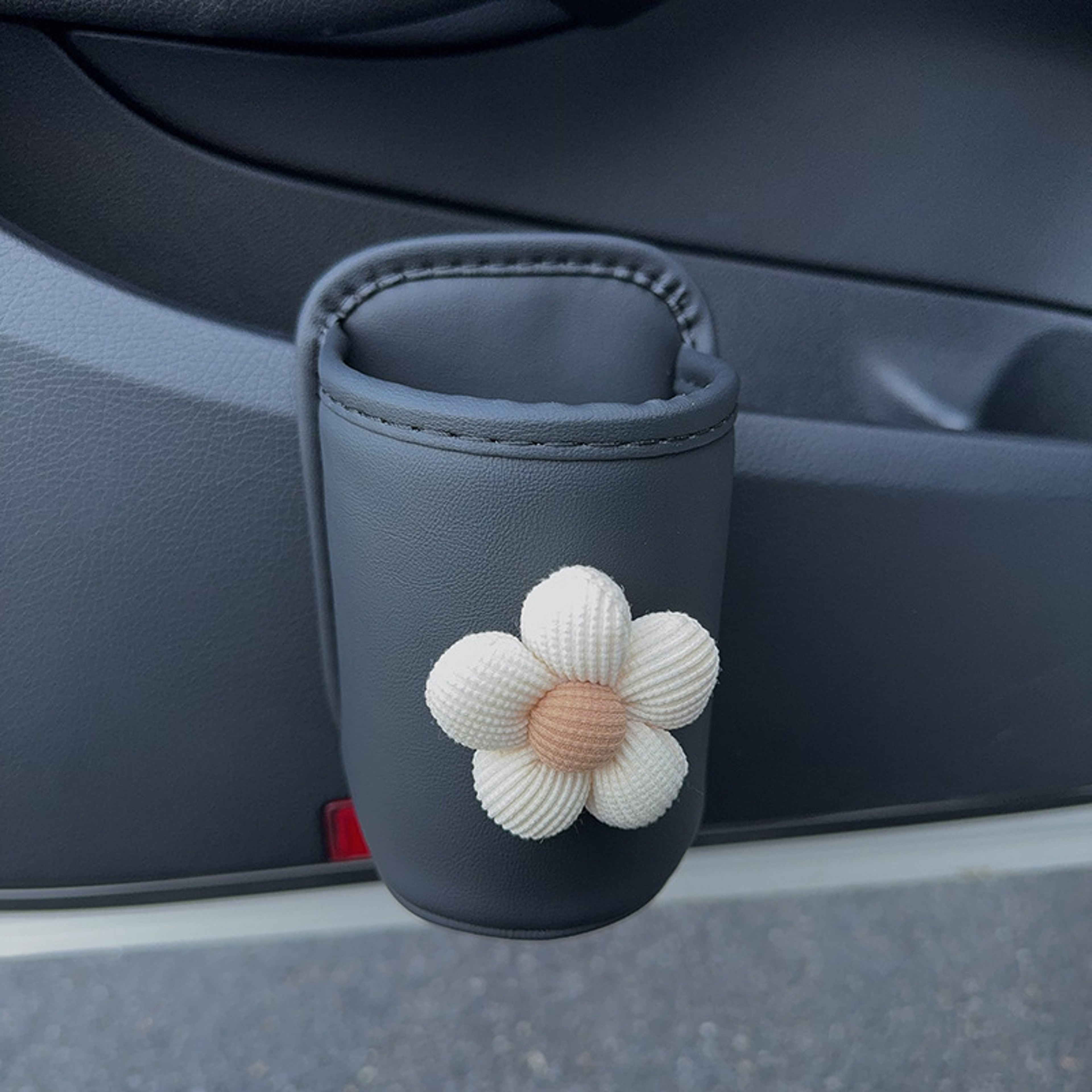 Leather Car Door Cup Holder, Automotive Drink Rack, Storage Bin Organizer for Back Seat Interior Accessories – view 7