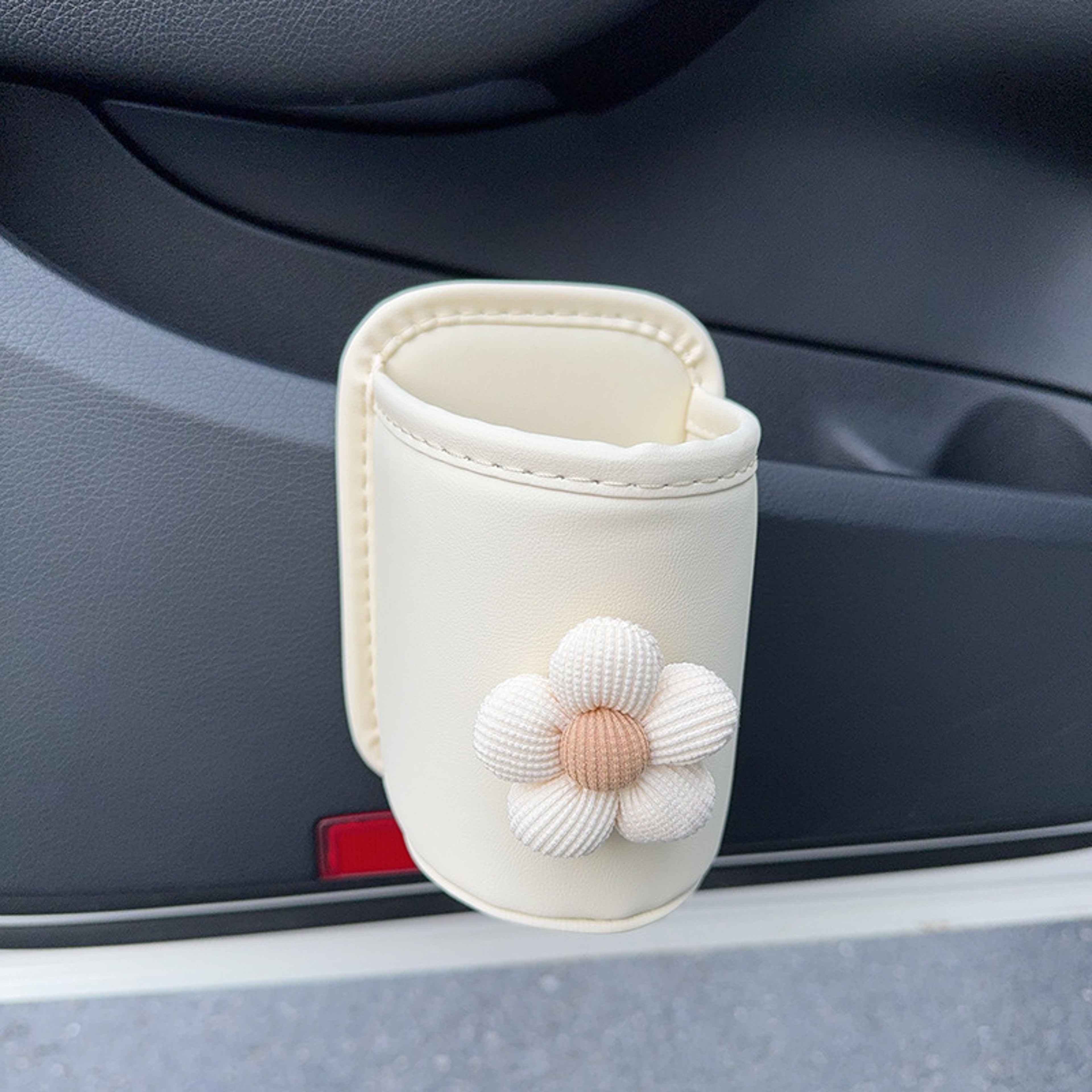 Leather Car Door Cup Holder, Automotive Drink Rack, Storage Bin Organizer for Back Seat Interior Accessories – view 10