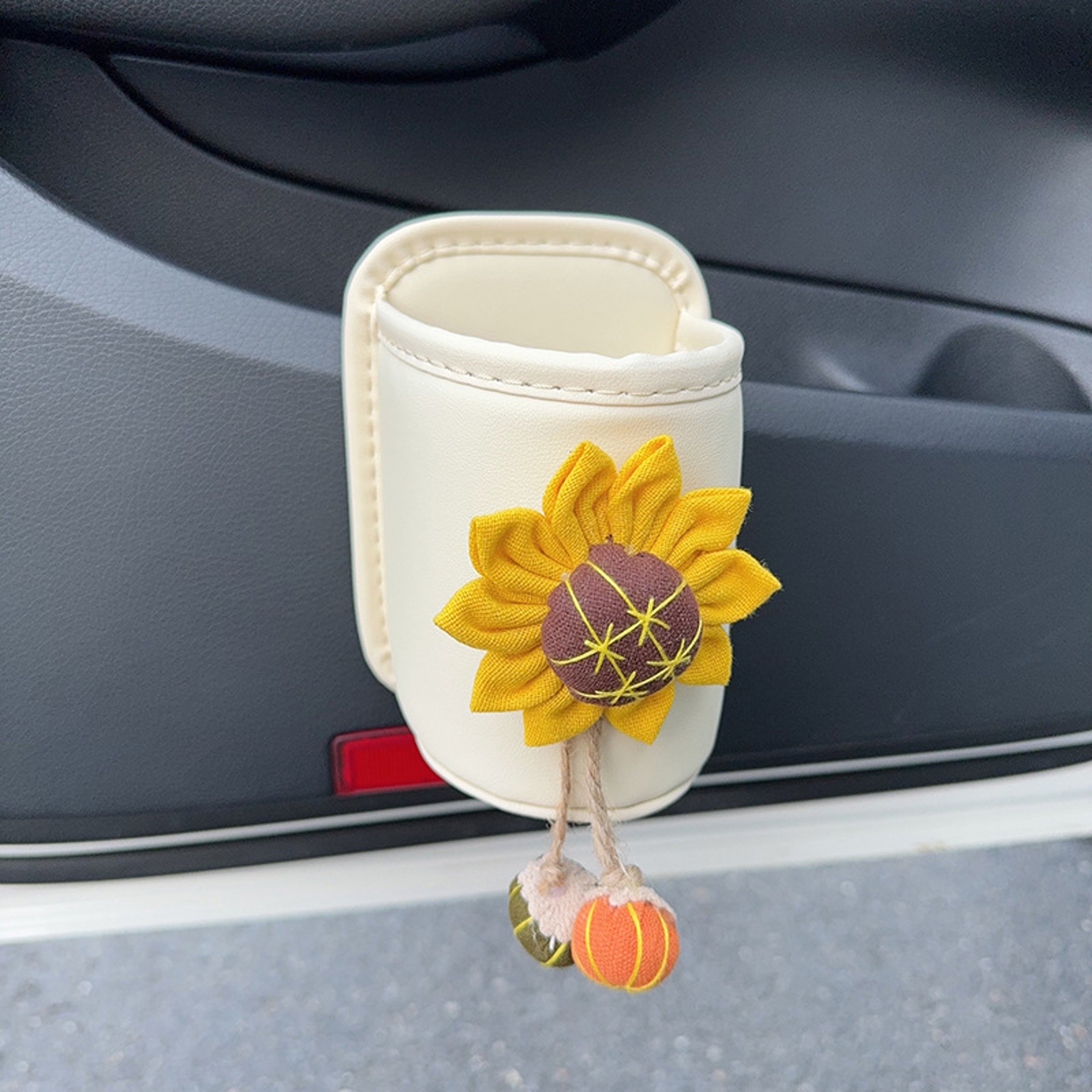 Leather Car Door Cup Holder, Automotive Drink Rack, Storage Bin Organizer for Back Seat Interior Accessories – view 12