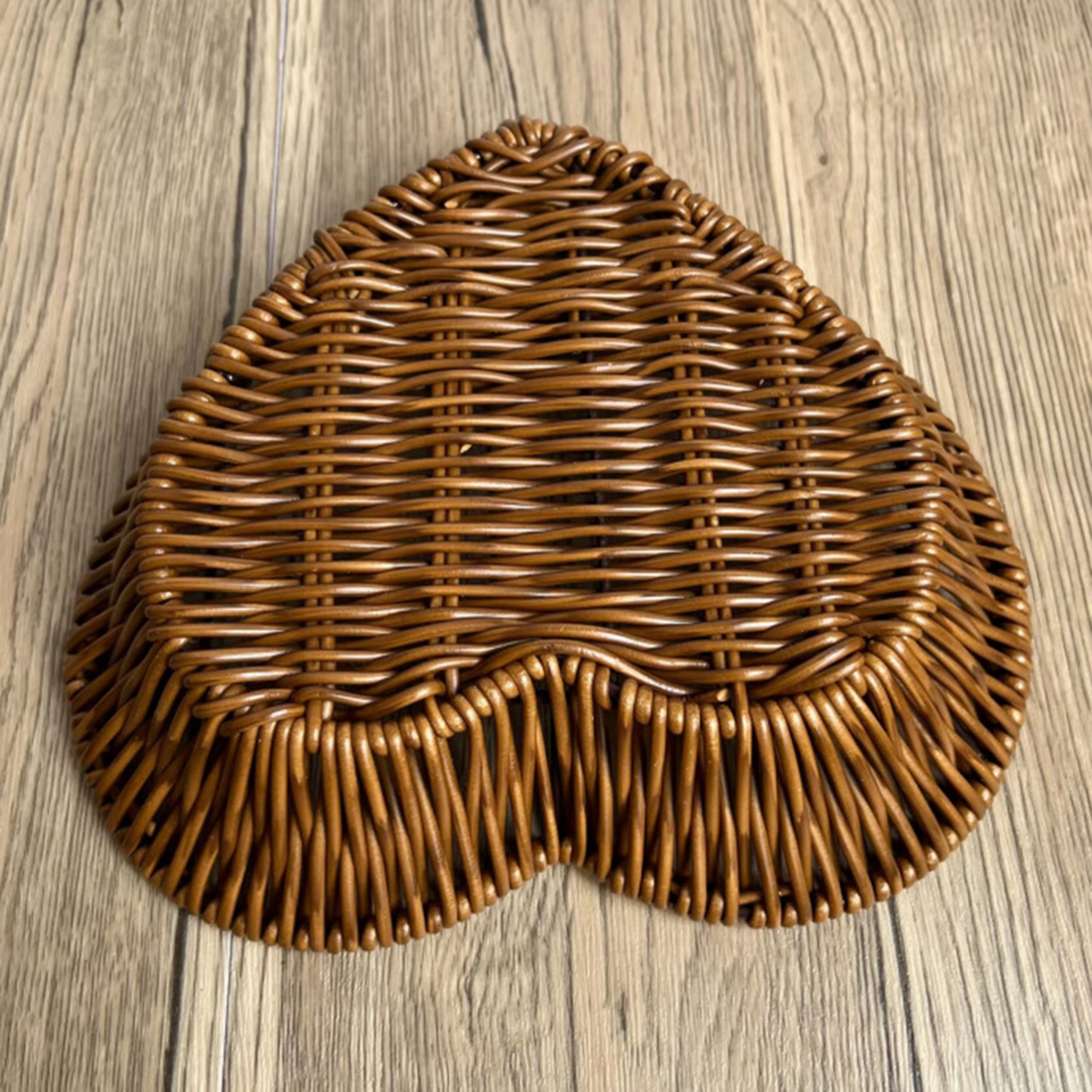 Heart-Shaped Woven Storage Basket, Multi Simulation Rattan Desktop Basket for Bread, Fruit, Restaurant Serving Display – view 4