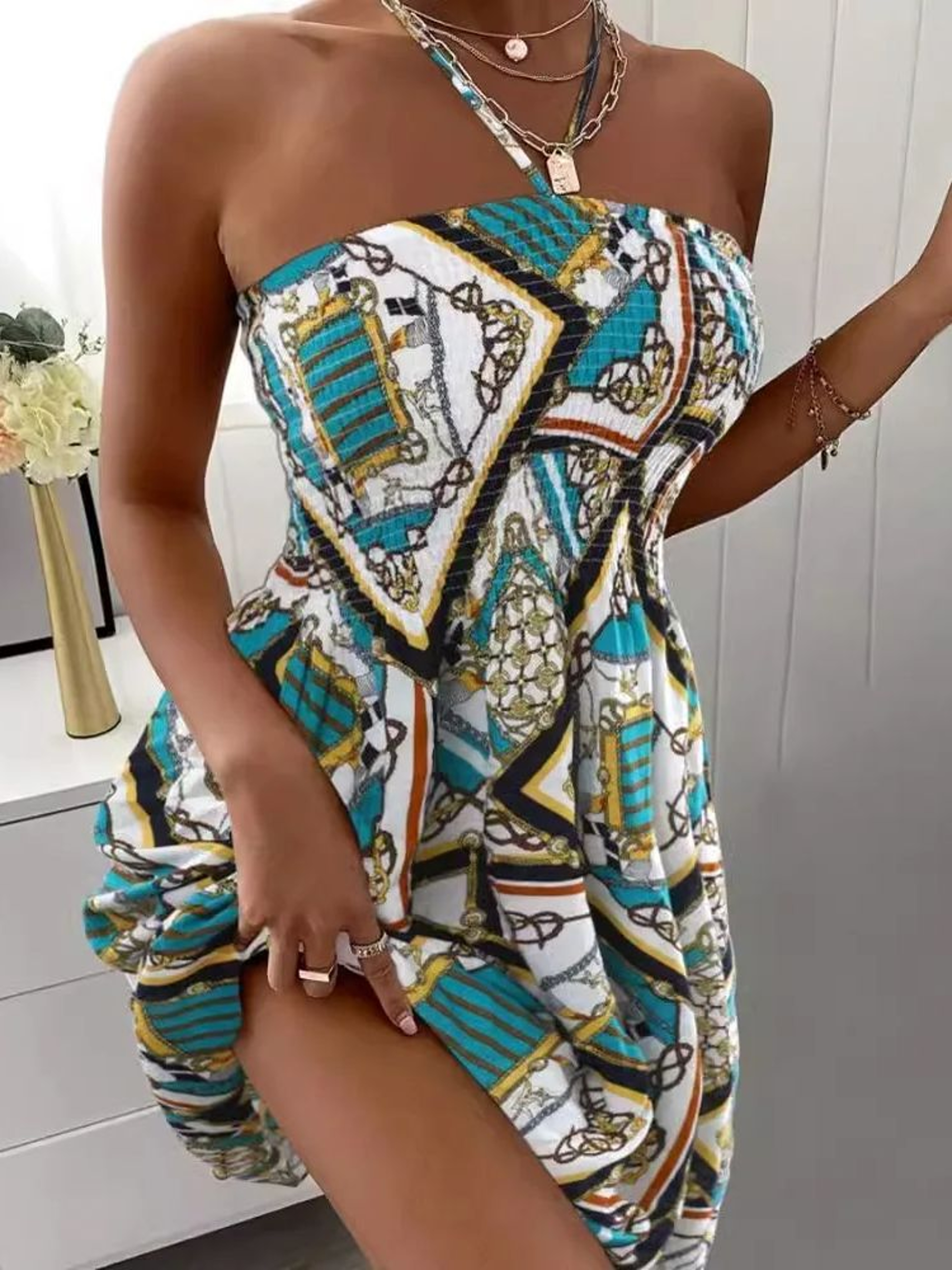 Vacation Style Shirred Bust Dress with Floral Print for Women – view 4