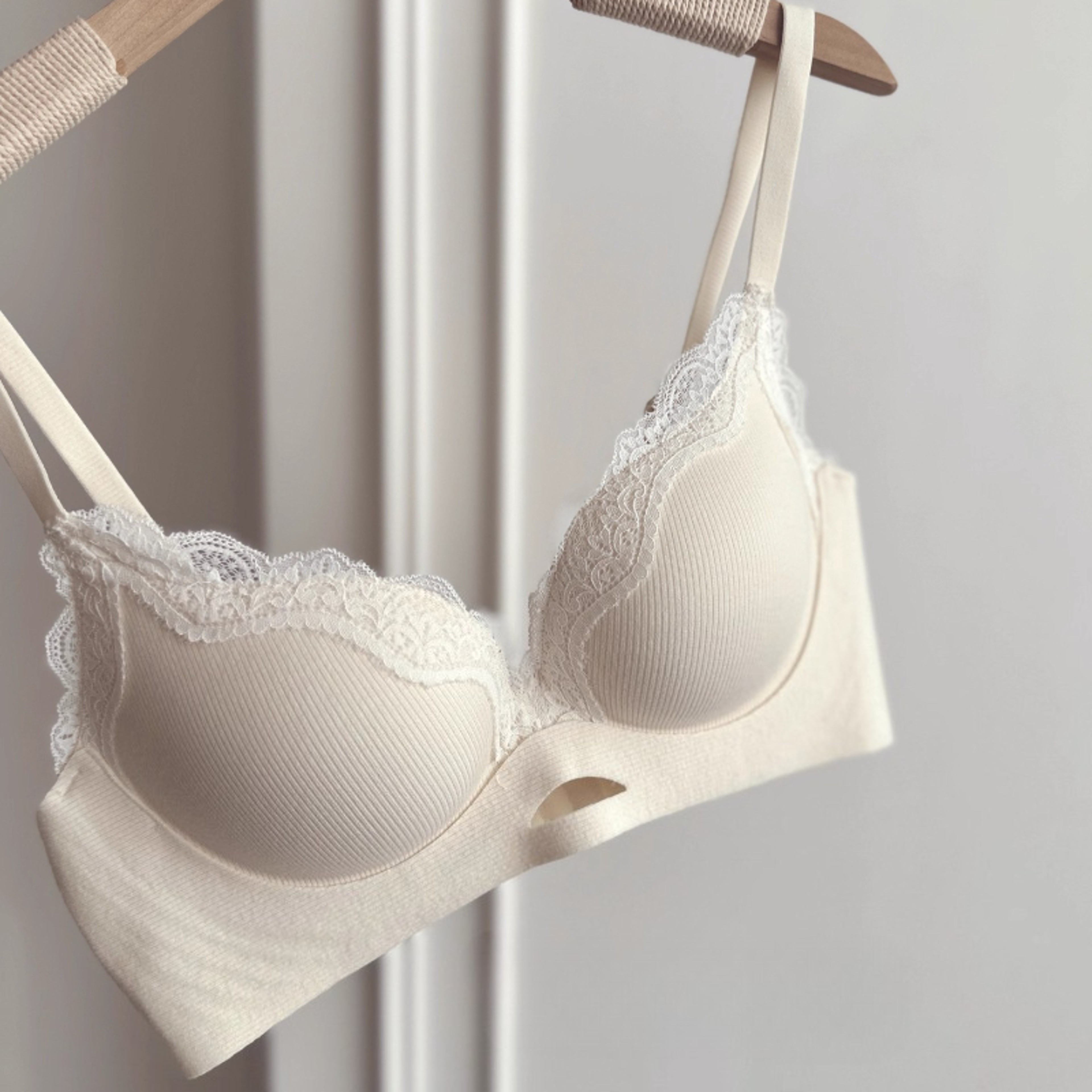 LaceLift Wireless Push Up Bra for Small Bust Support and Smooth Side Coverage – view 10