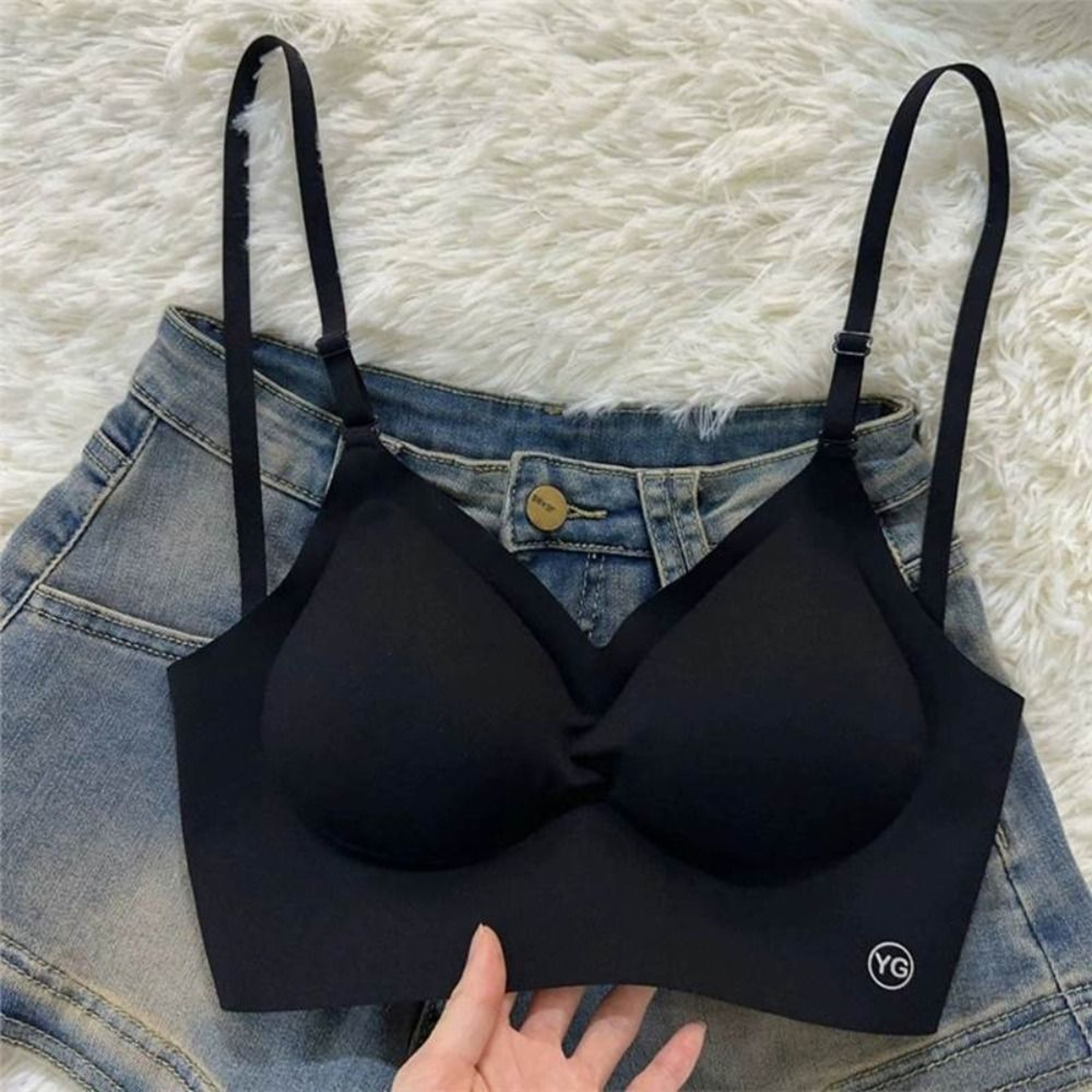 Invisible U Plunge Backless Bra for Deep Neck Dresses Wireless Seamless Support – view 4