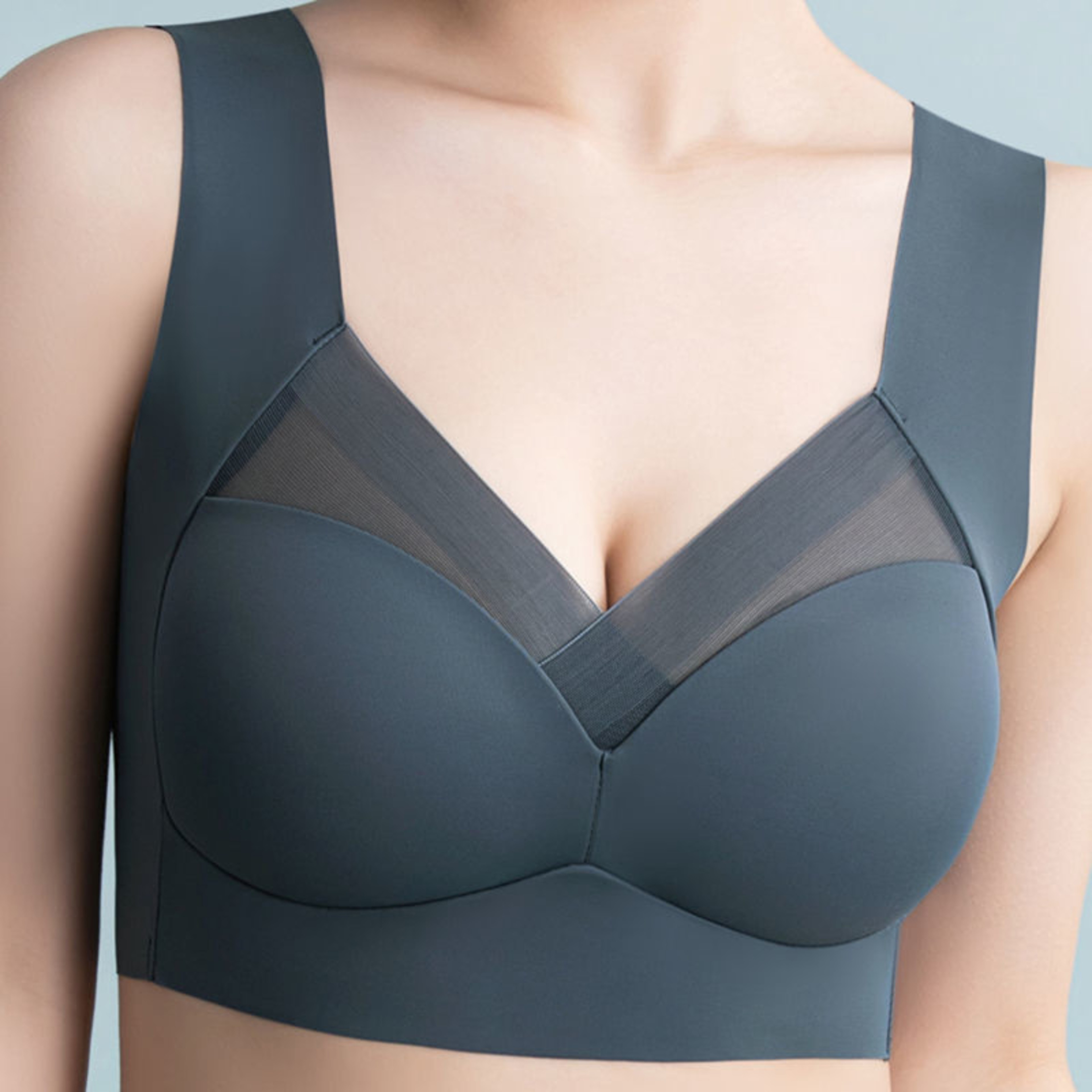 Plus Size Wireless Seamless Lace Bra – Supportive Comfort & Gentle Lift – view 4