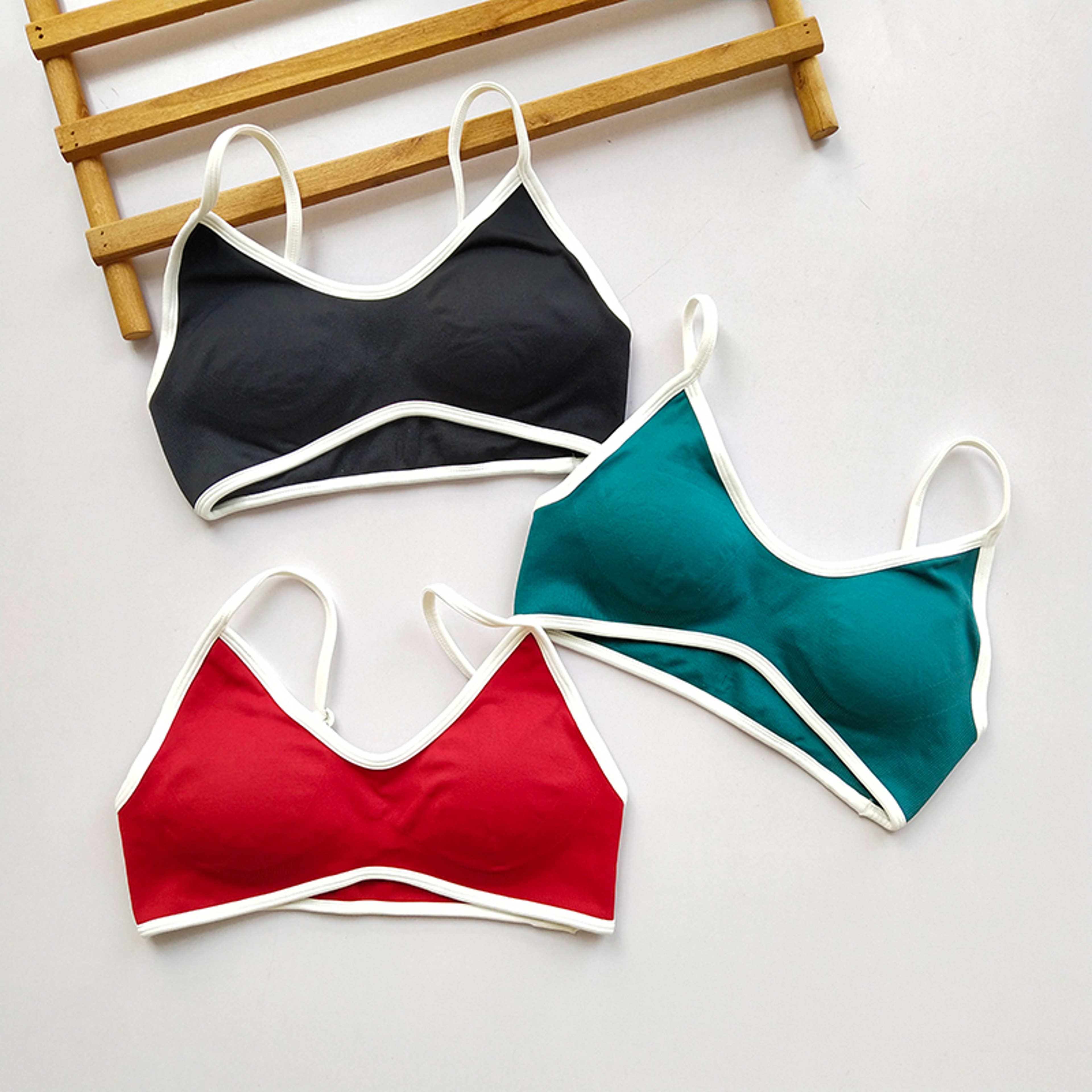 Womens Seamless Backless Sports Bra  Padded Fitness  Yoga Top 2